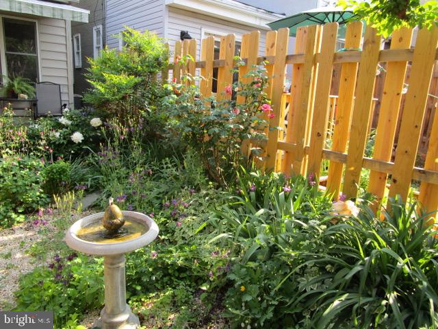 HAMPDEN HISTORIC DISTRICT - Residential