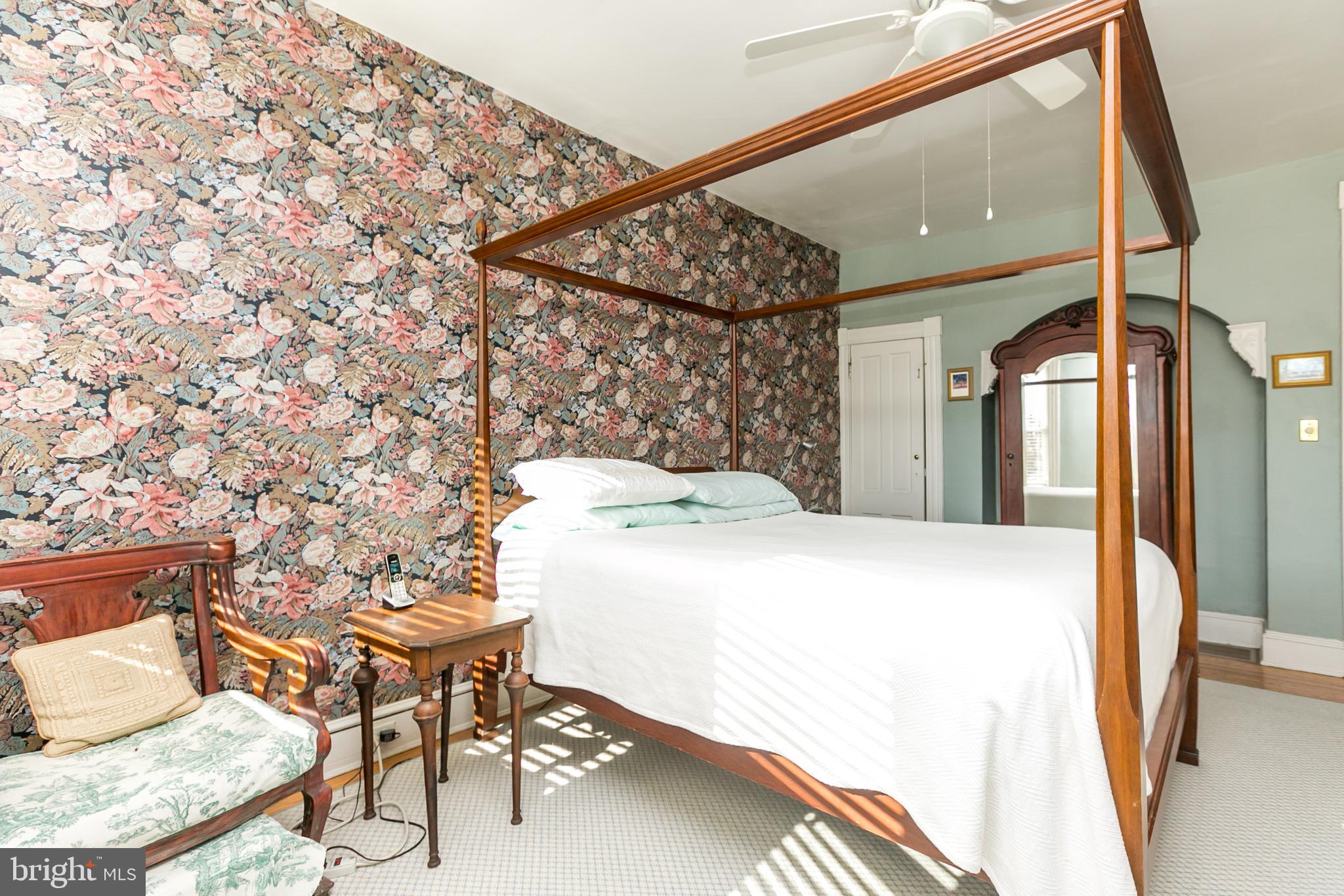 HAMPDEN HISTORIC DISTRICT - Residential