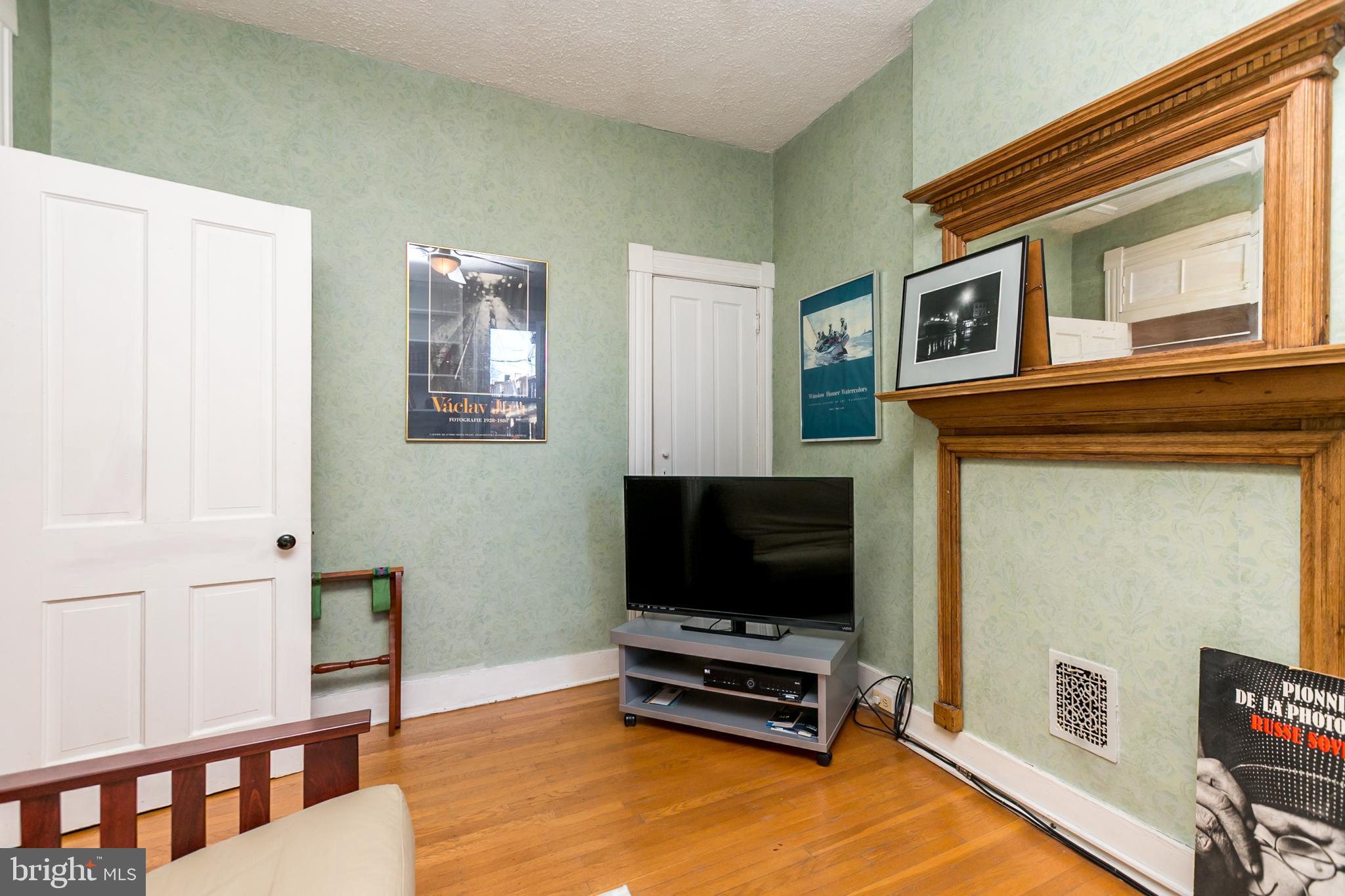 HAMPDEN HISTORIC DISTRICT - Residential