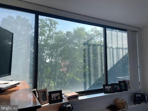 NORTH ARLINGTON - Residential