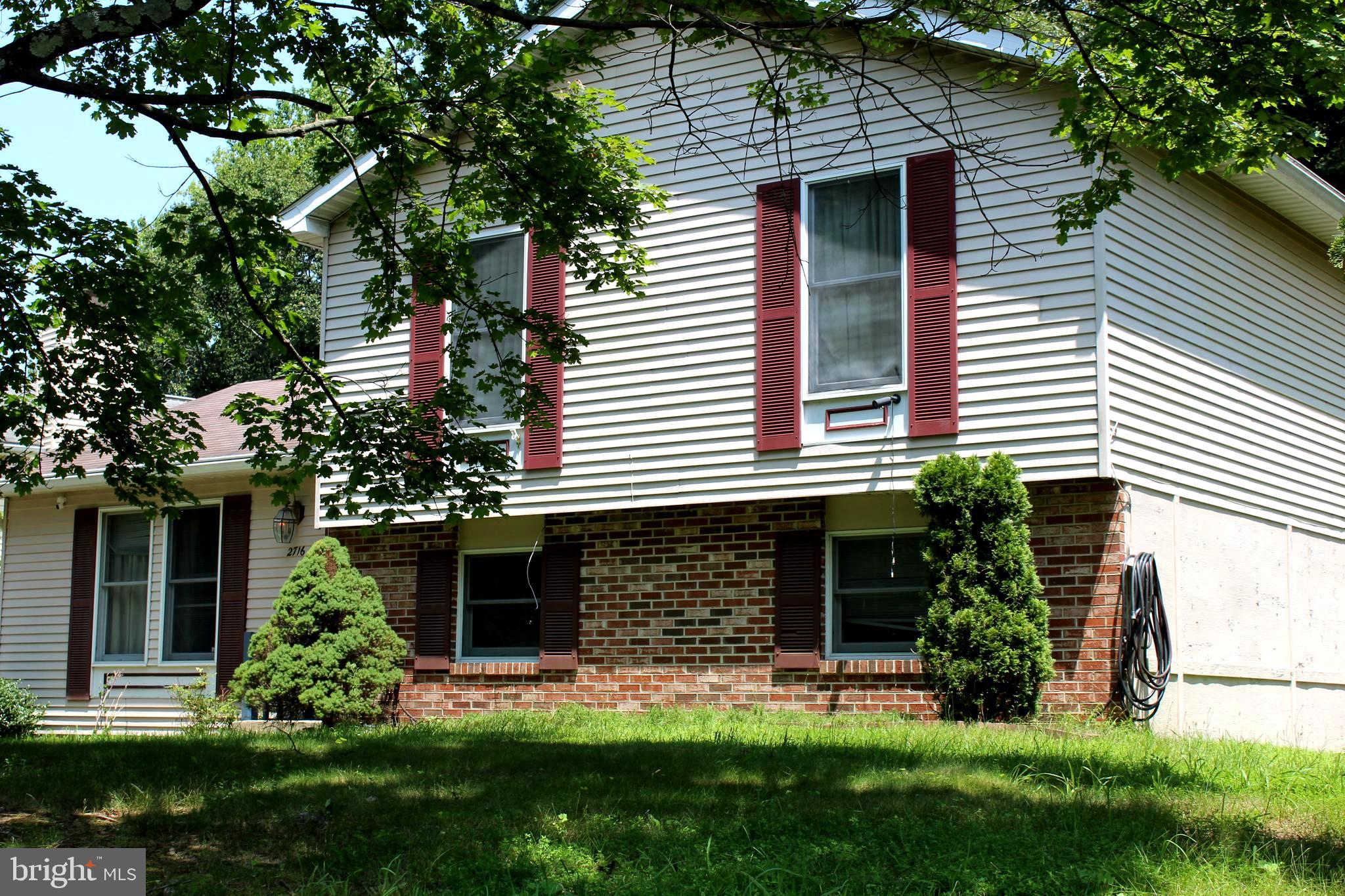 FORESTVILLE CENTER - Residential