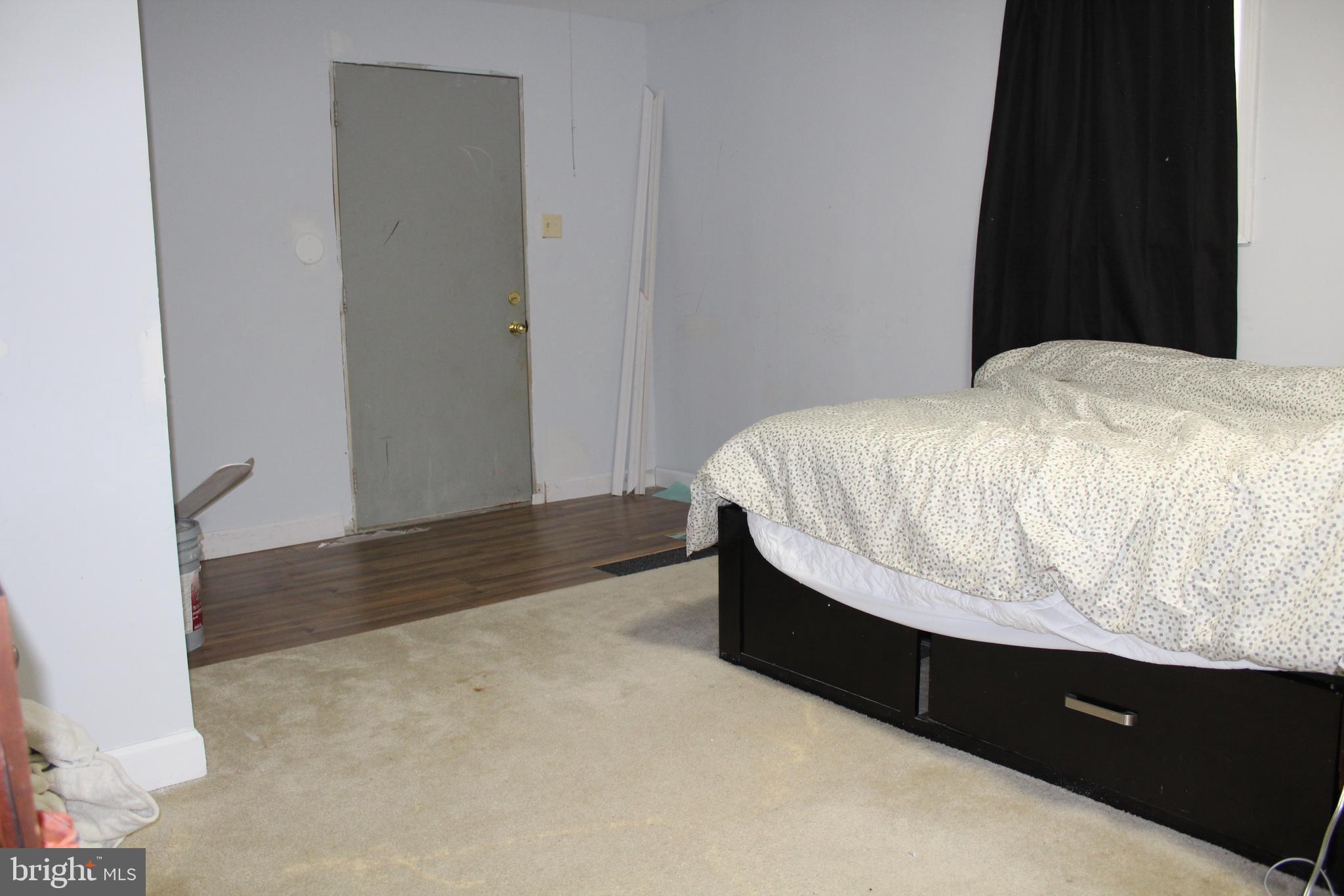 FORESTVILLE CENTER - Residential