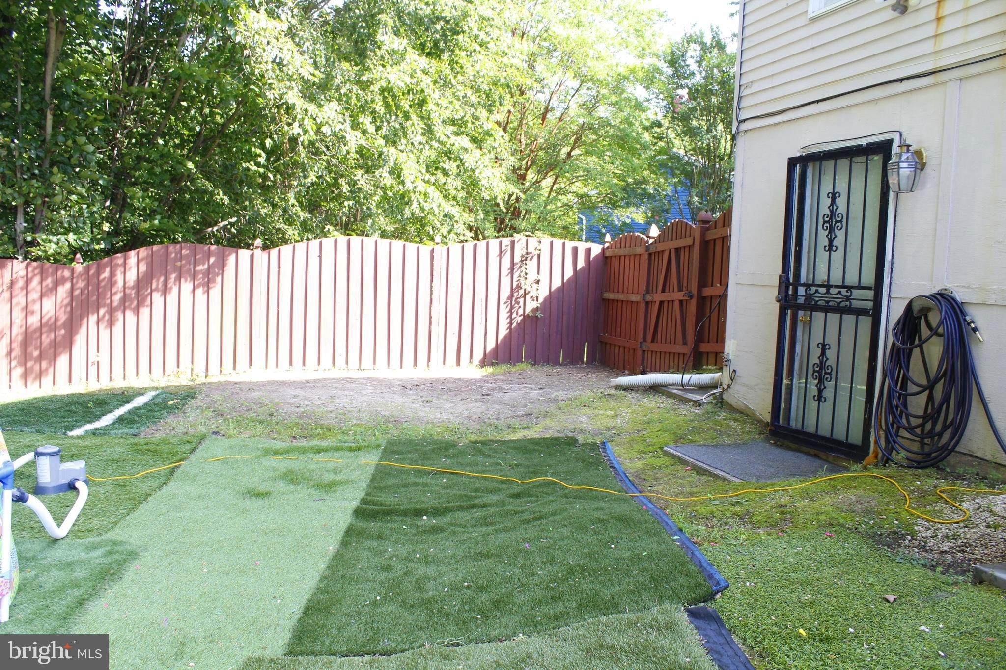 FORESTVILLE CENTER - Residential