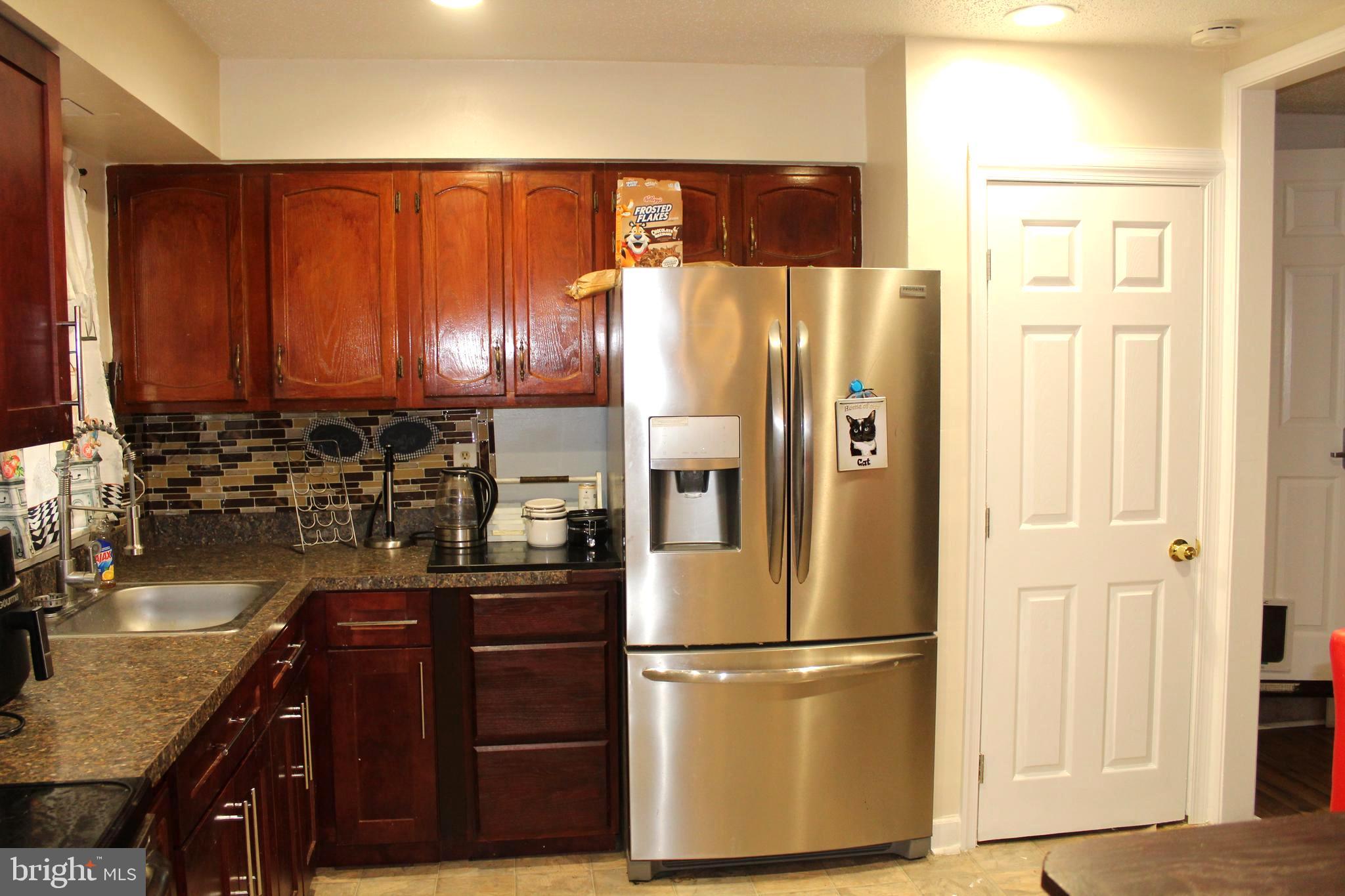 FORESTVILLE CENTER - Residential