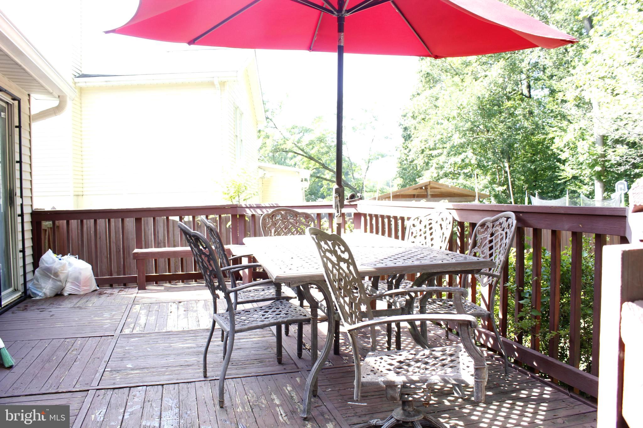 FORESTVILLE CENTER - Residential