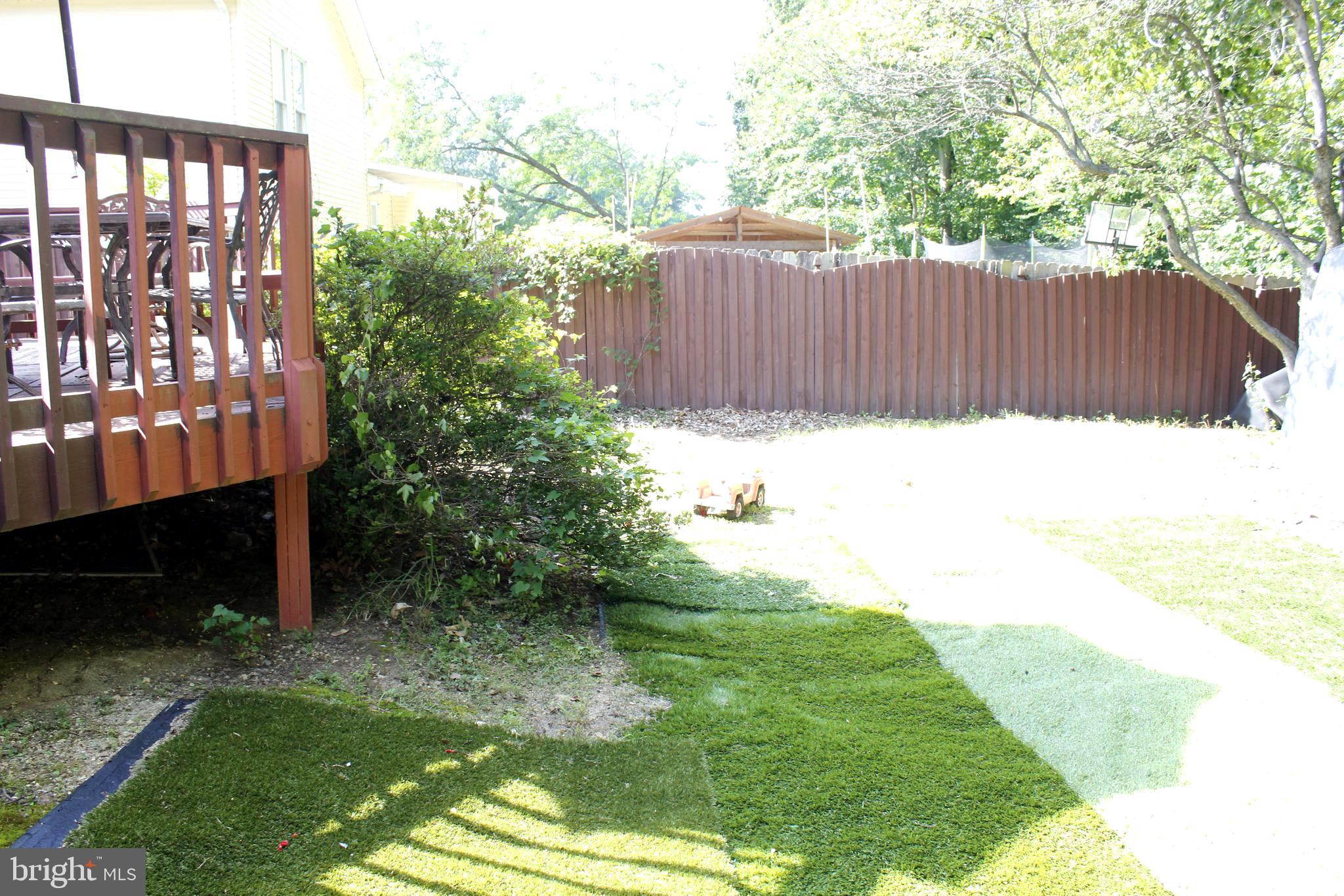 FORESTVILLE CENTER - Residential