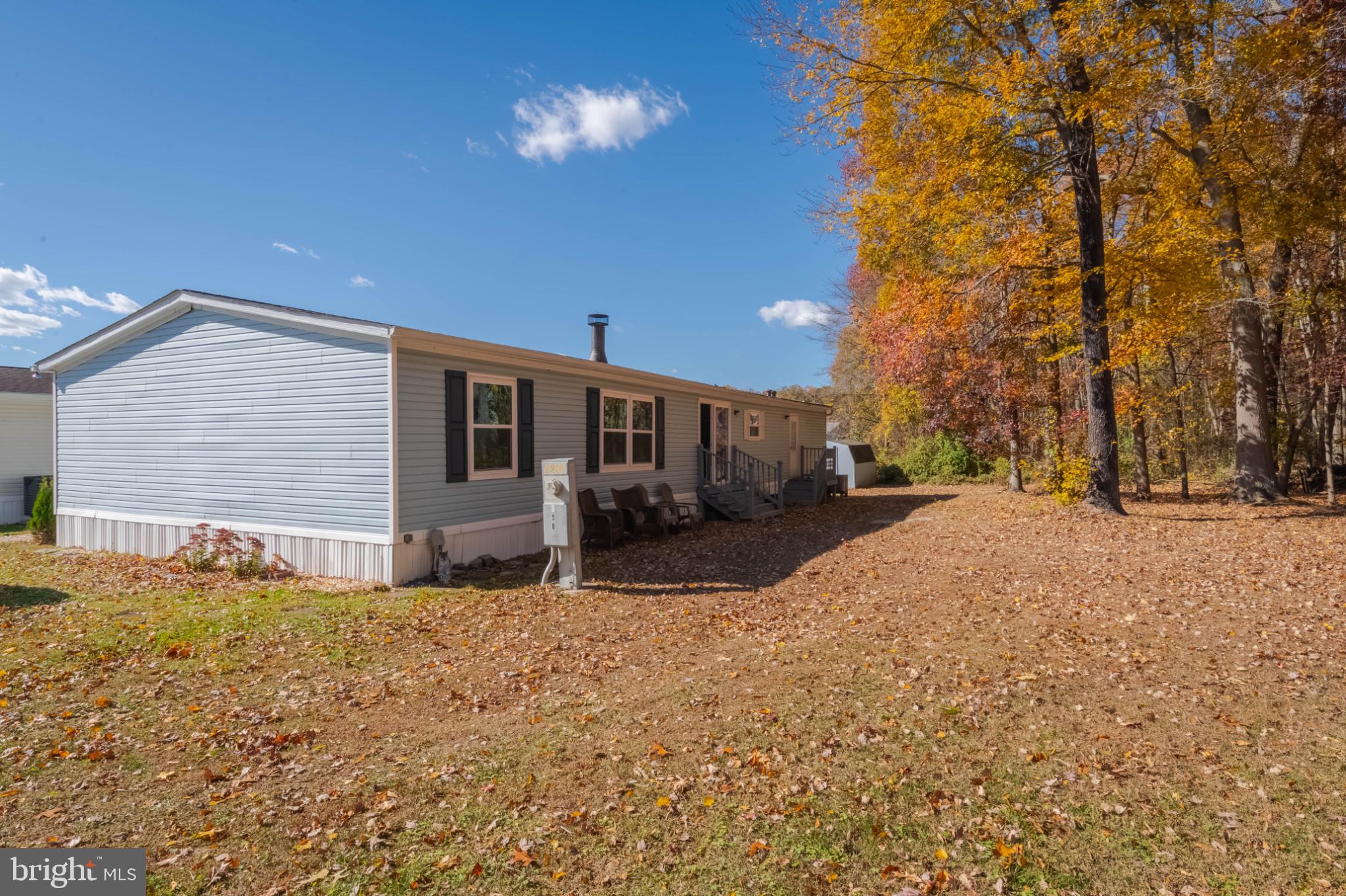 BUSH RIVER MANOR - Residential