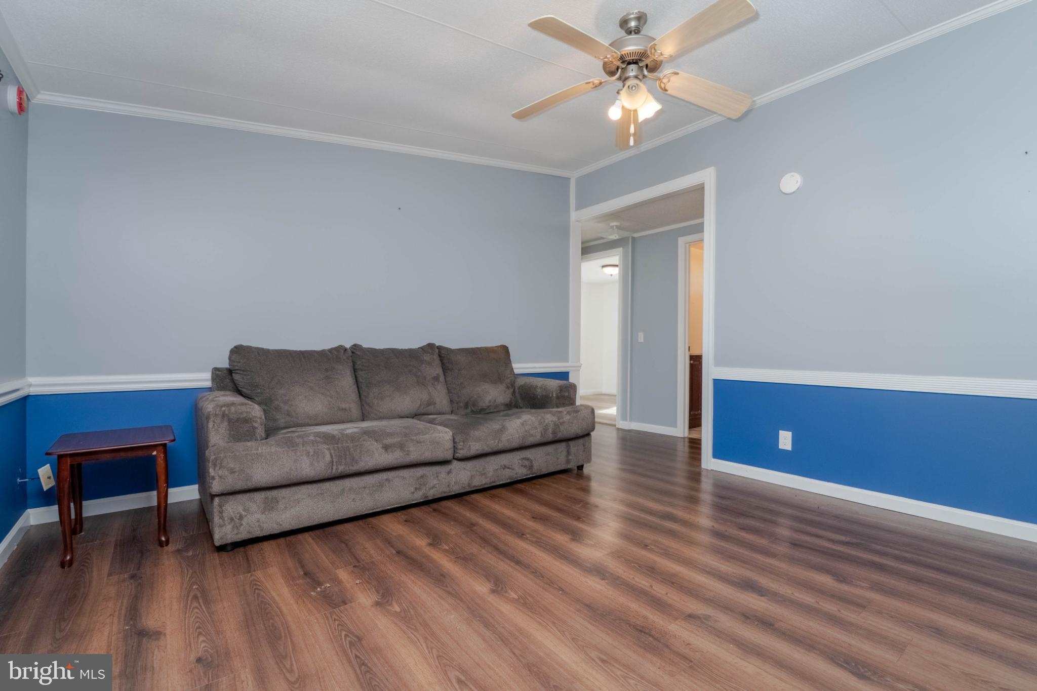 BUSH RIVER MANOR - Residential