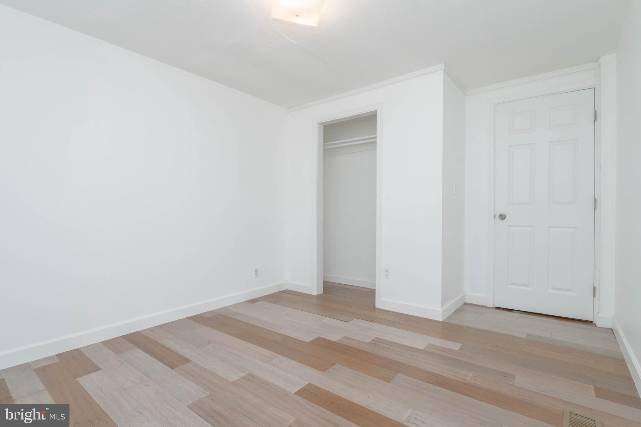 BUSH RIVER MANOR - Residential