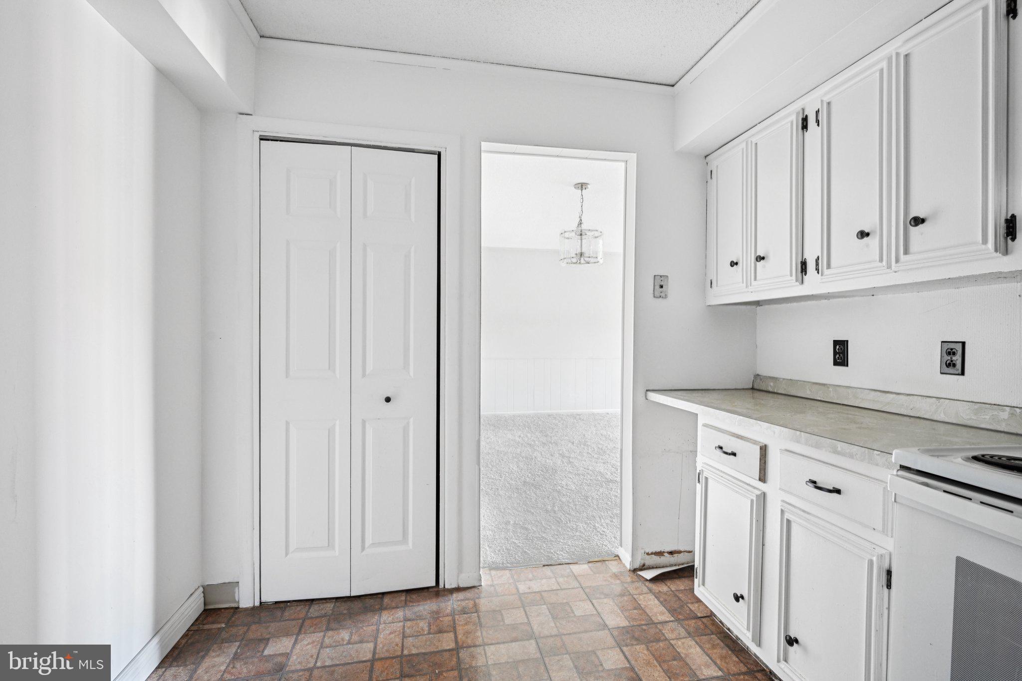 3600 RUSTIC LANE 236