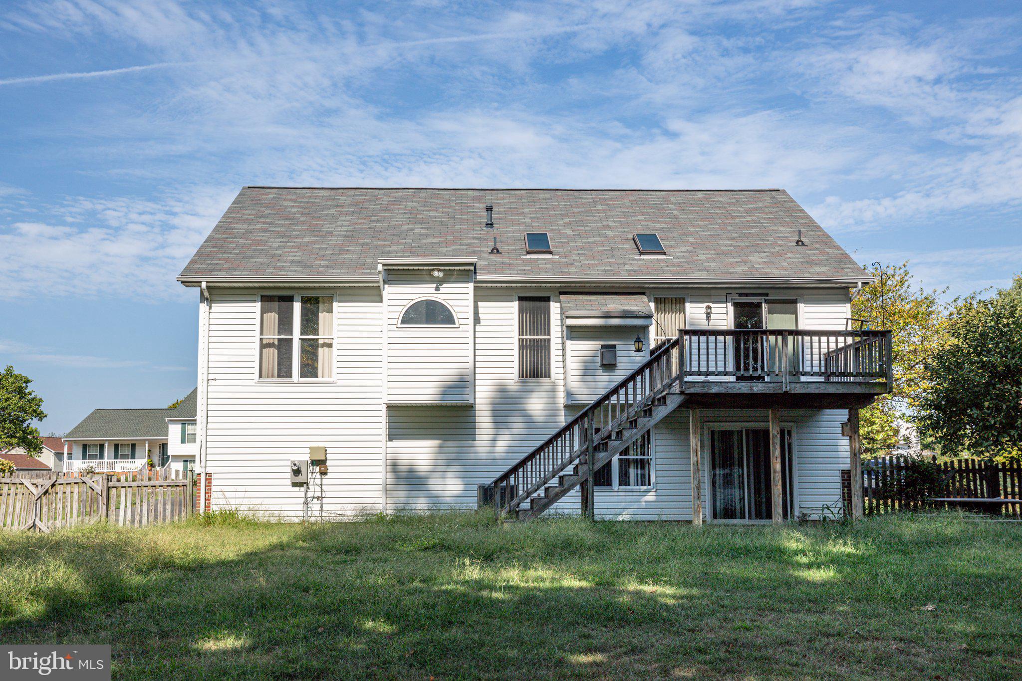 MAPLE GROVE - Residential