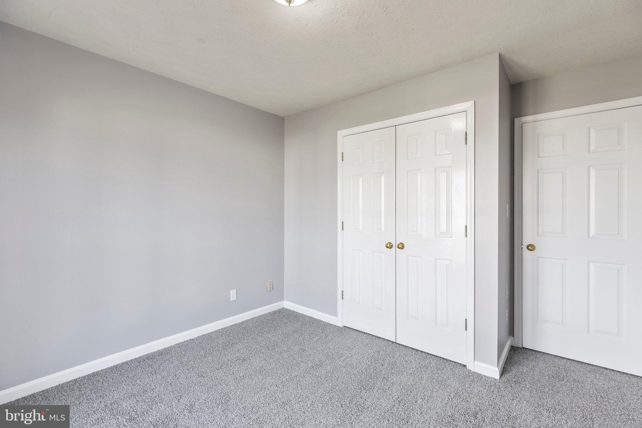 MAPLE GROVE - Residential