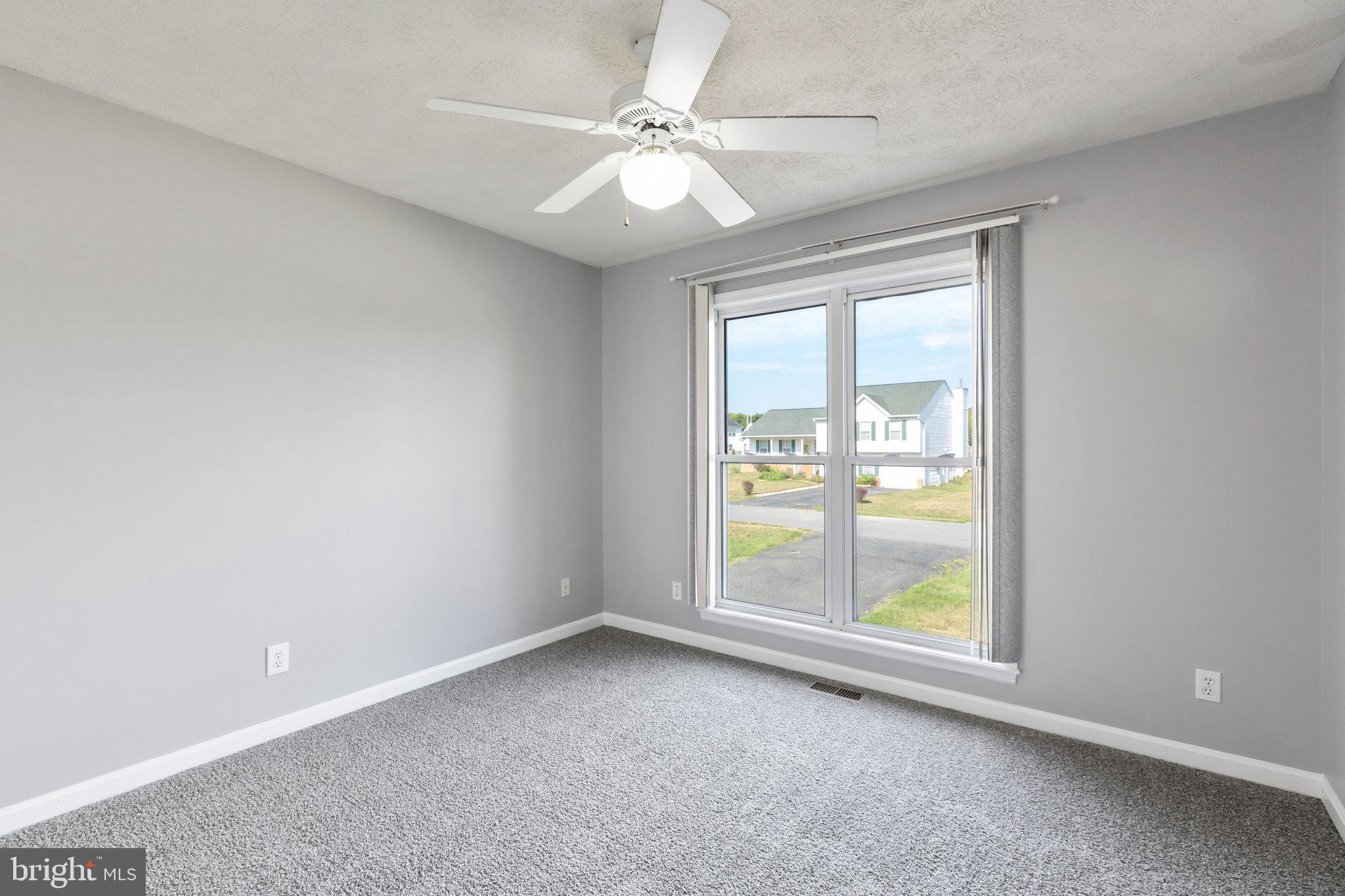 MAPLE GROVE - Residential