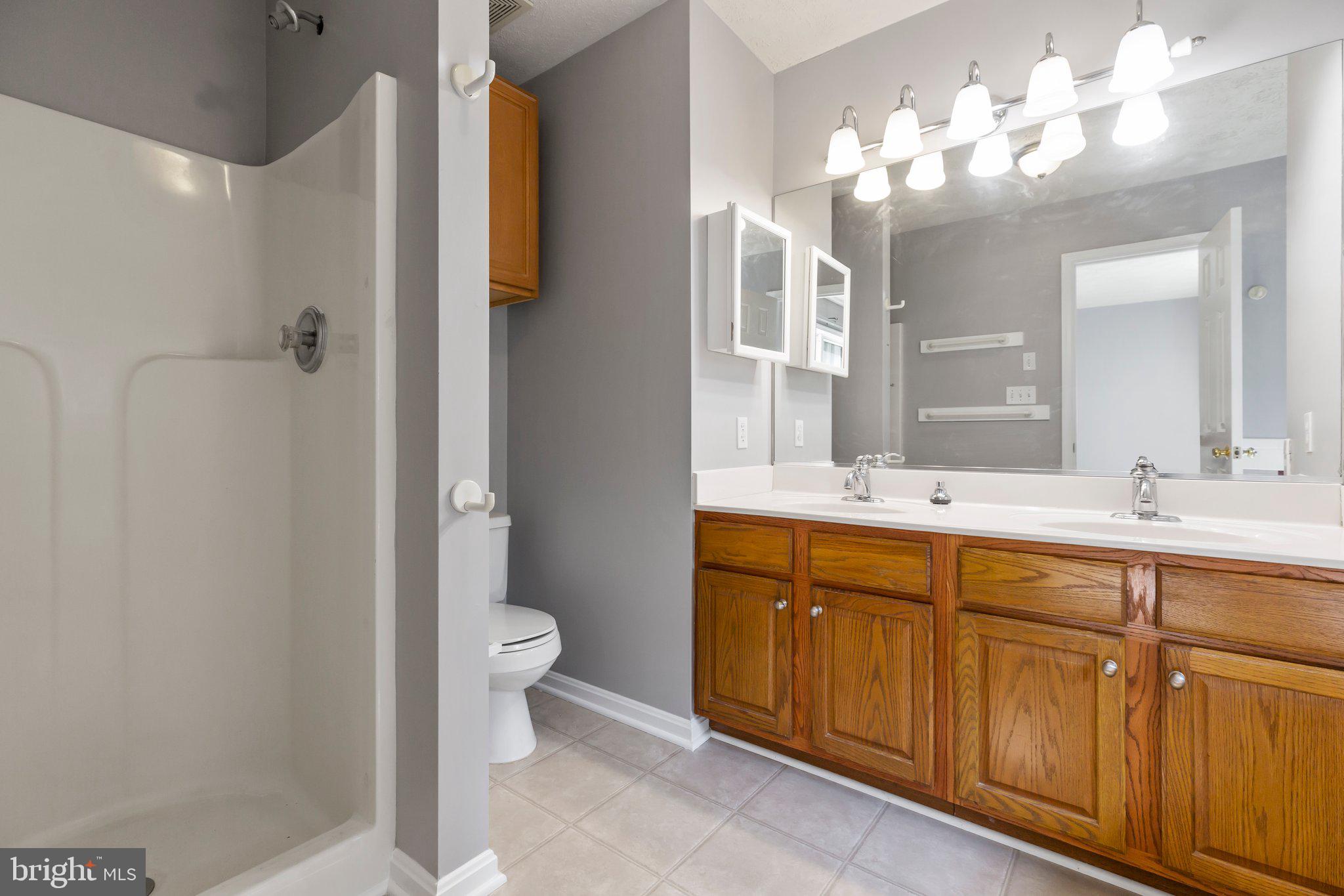 MAPLE GROVE - Residential