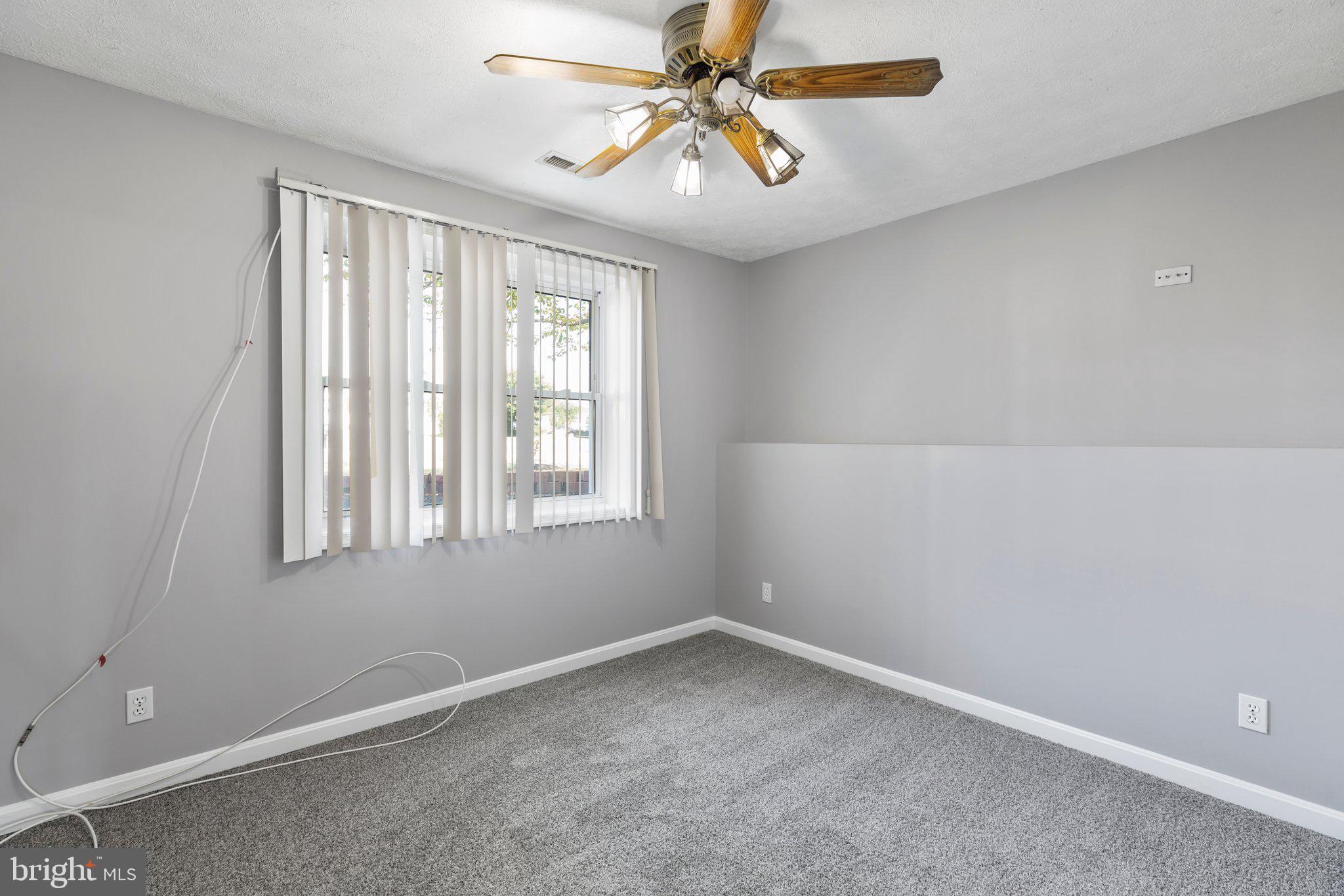 MAPLE GROVE - Residential