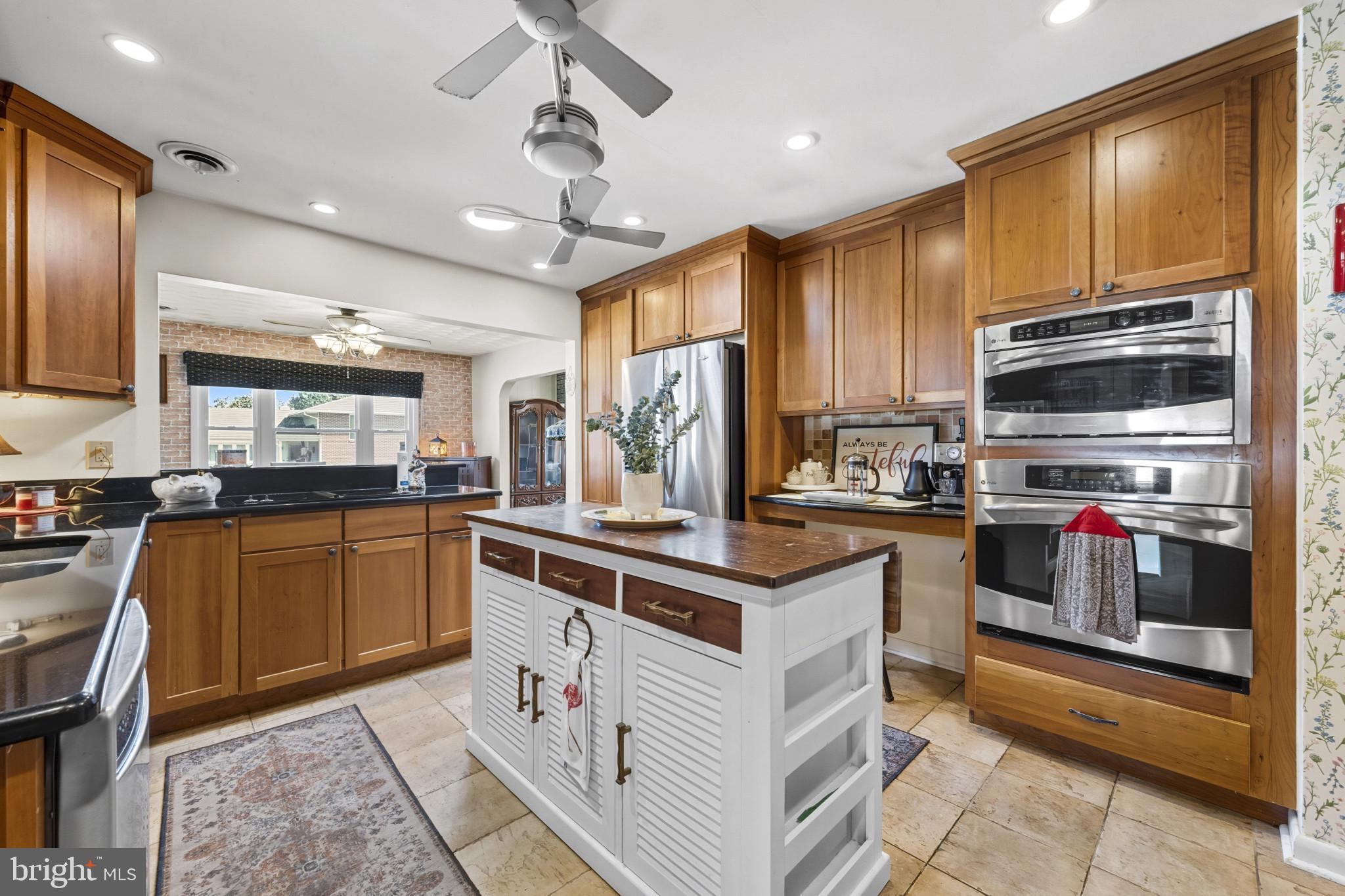 GRANTLEIGH STATION - Residential