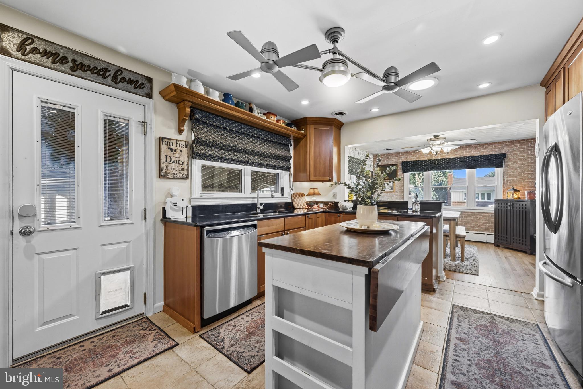 GRANTLEIGH STATION - Residential