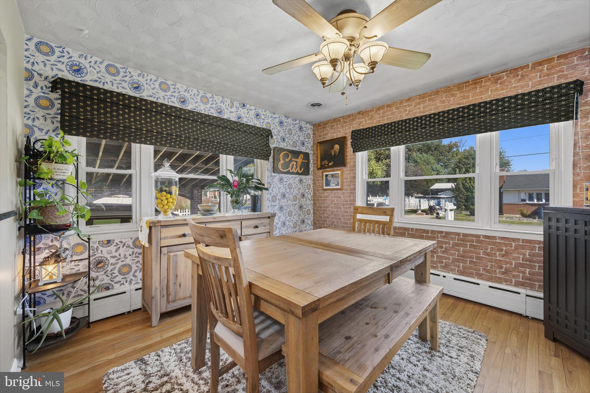 GRANTLEIGH STATION - Residential