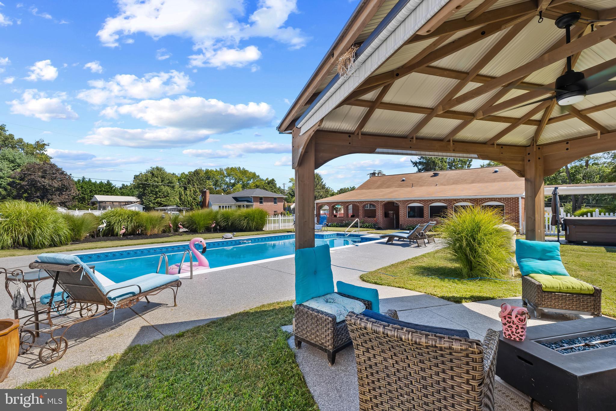 GRANTLEIGH STATION - Residential