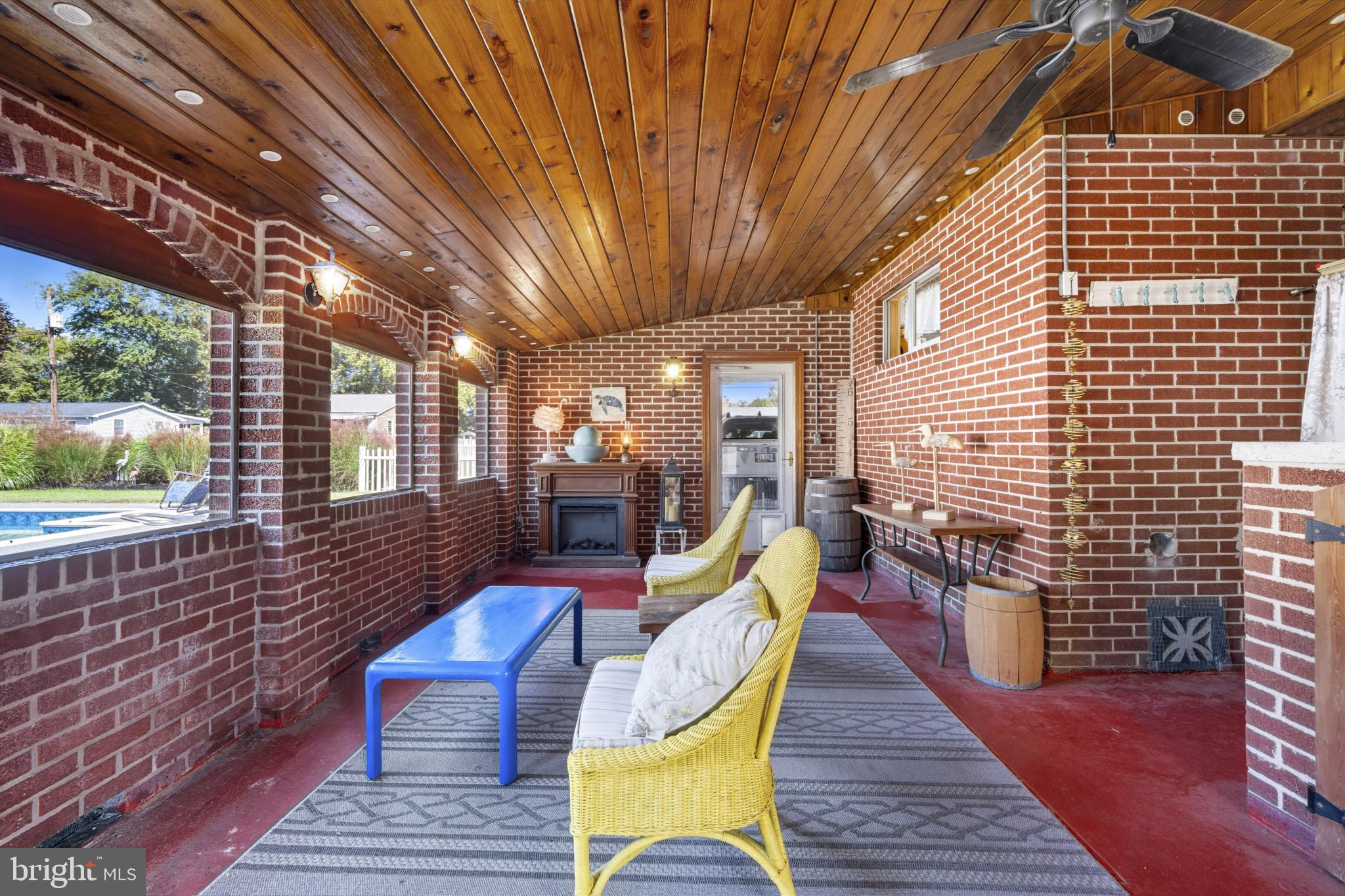 GRANTLEIGH STATION - Residential