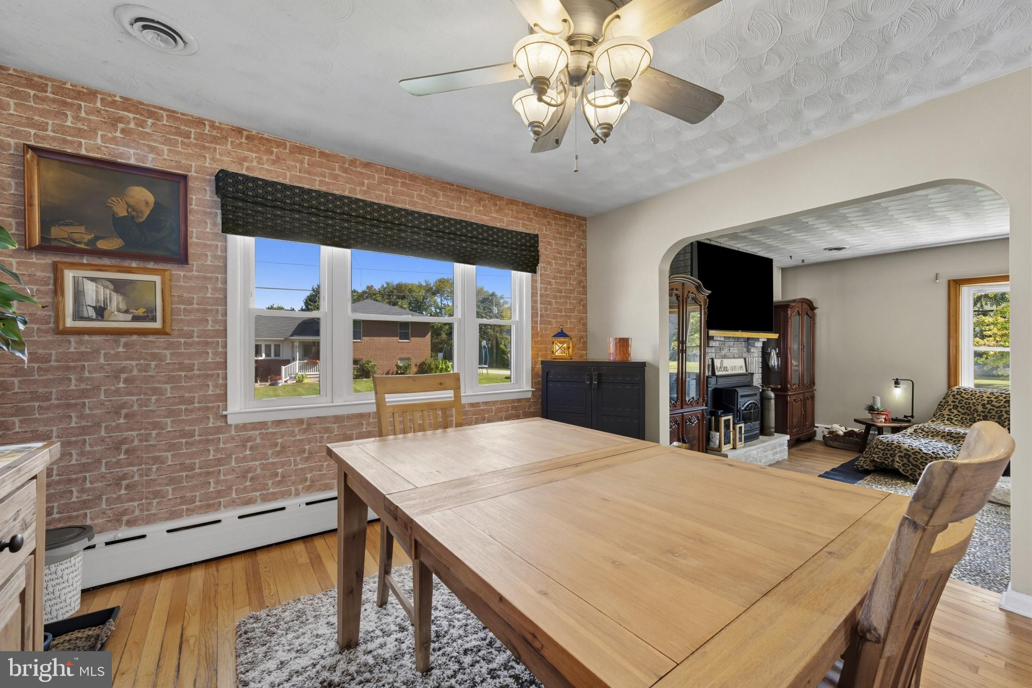 GRANTLEIGH STATION - Residential