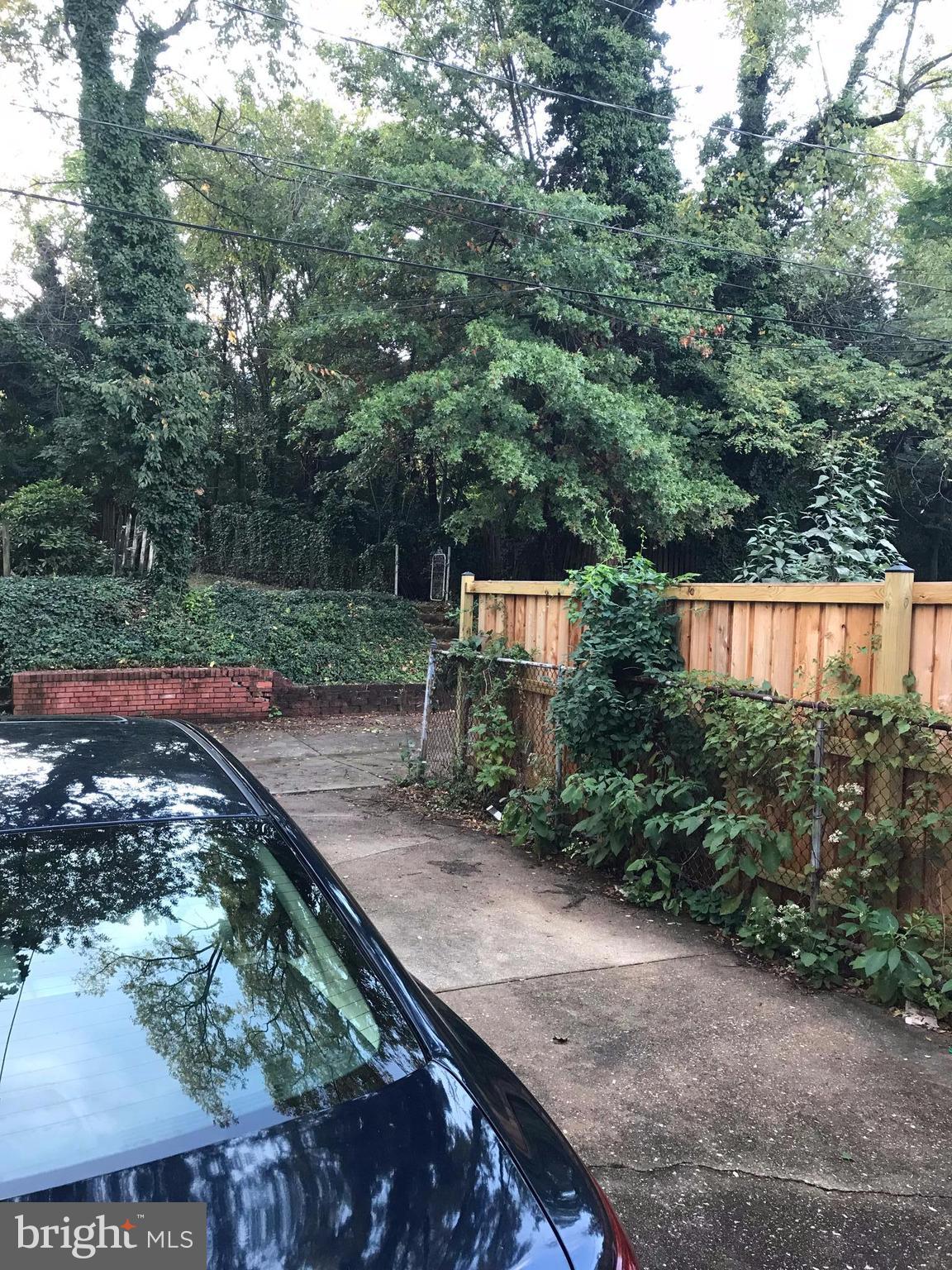 EDNOR GARDENS HISTORIC DISTRICT - Residential Lease