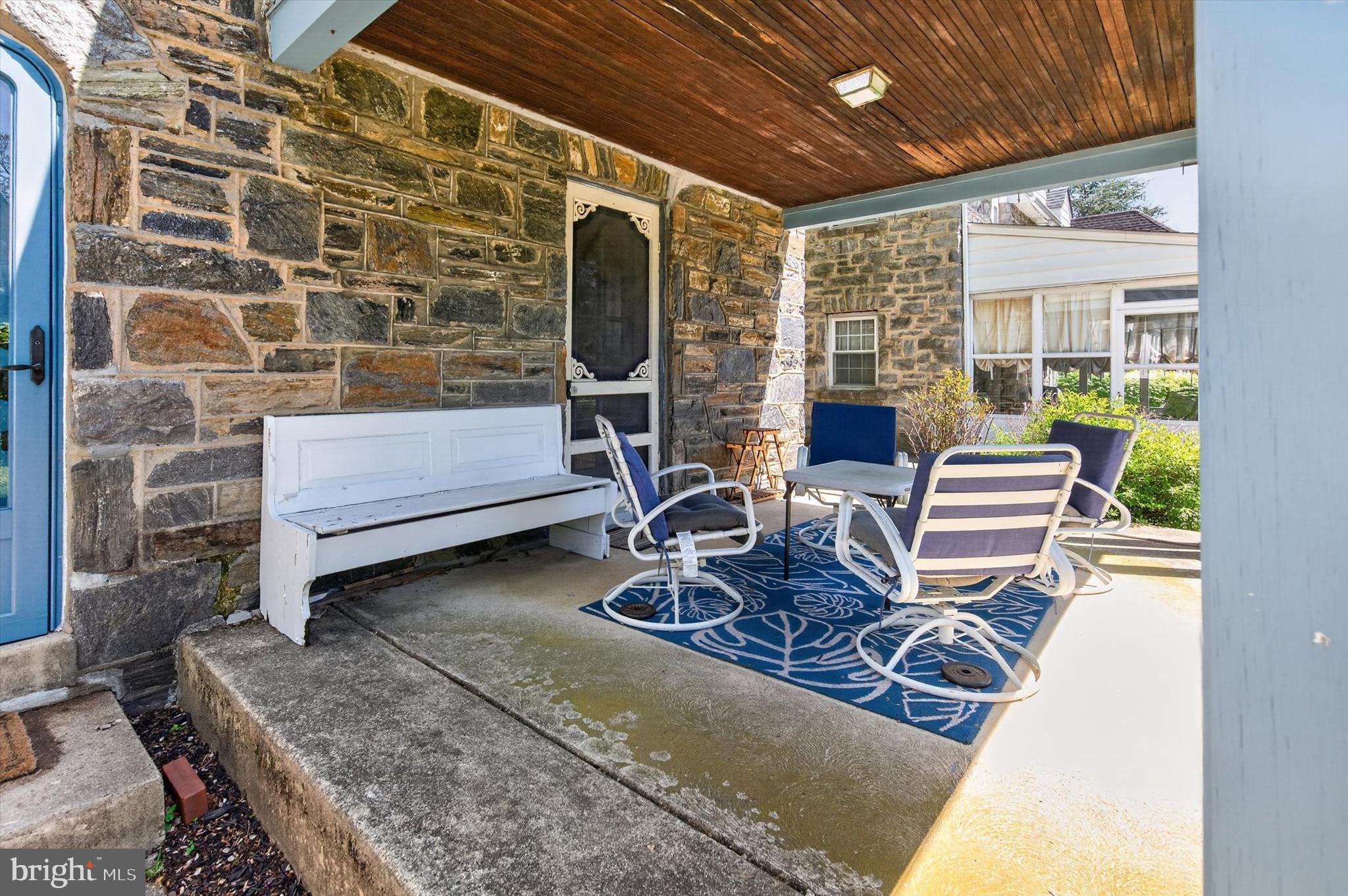 1113 DREXEL AVENUE