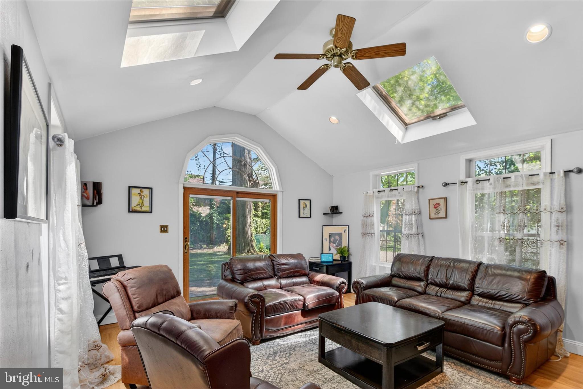 DREXEL HILL - Residential