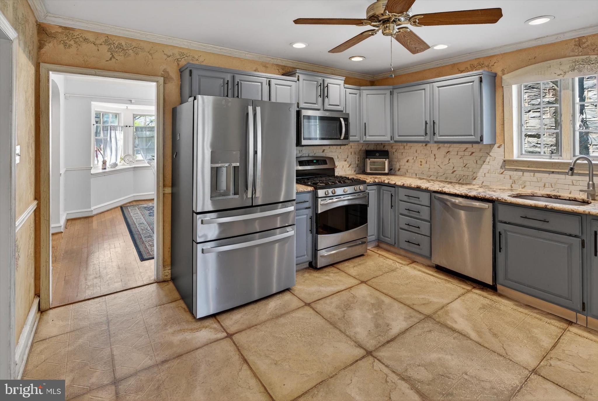 DREXEL HILL - Residential