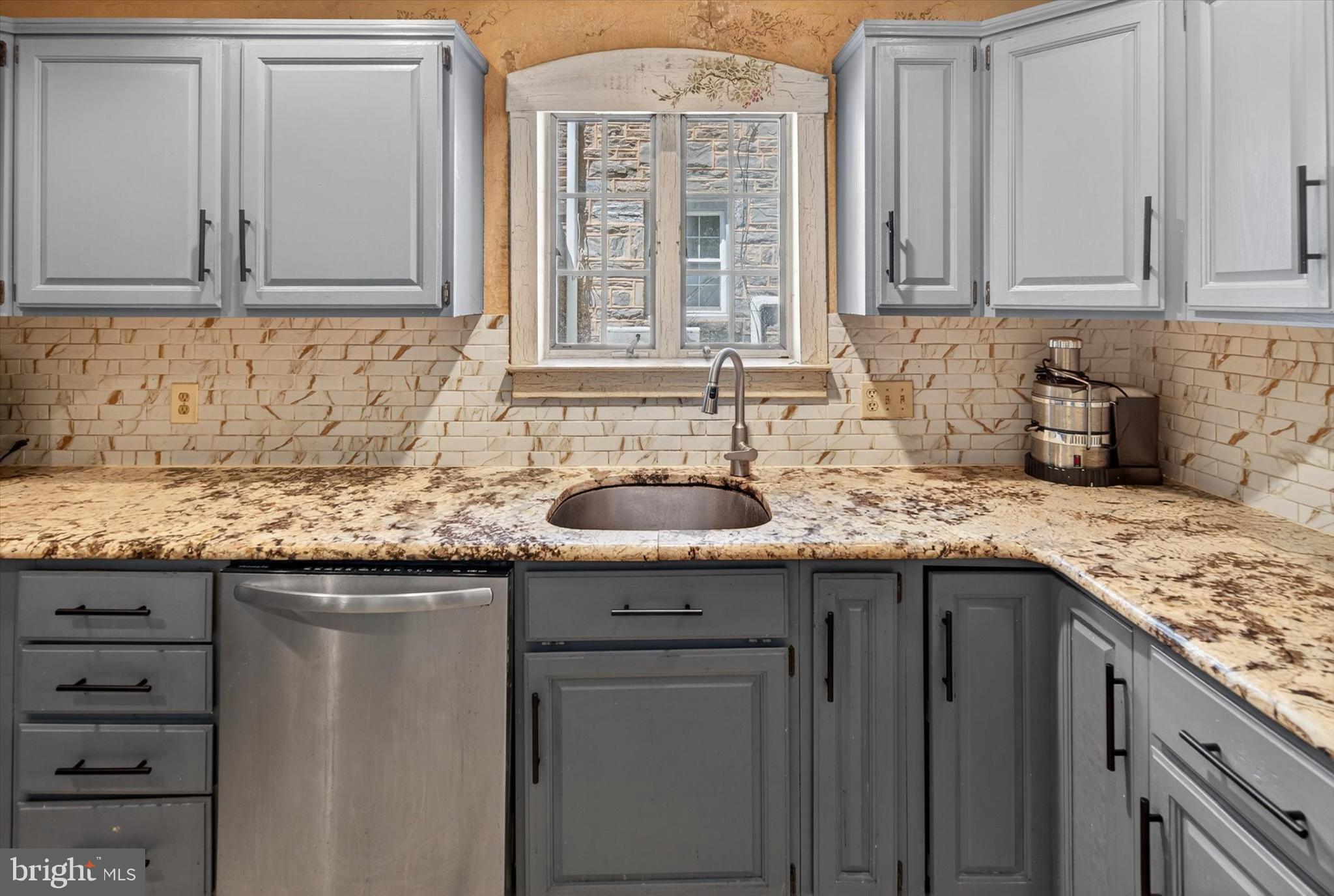 DREXEL HILL - Residential