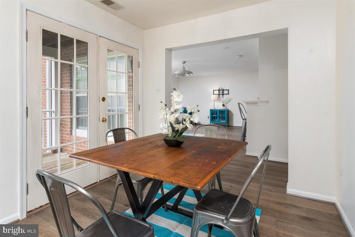 DEEP CREEK COMMONS - Residential