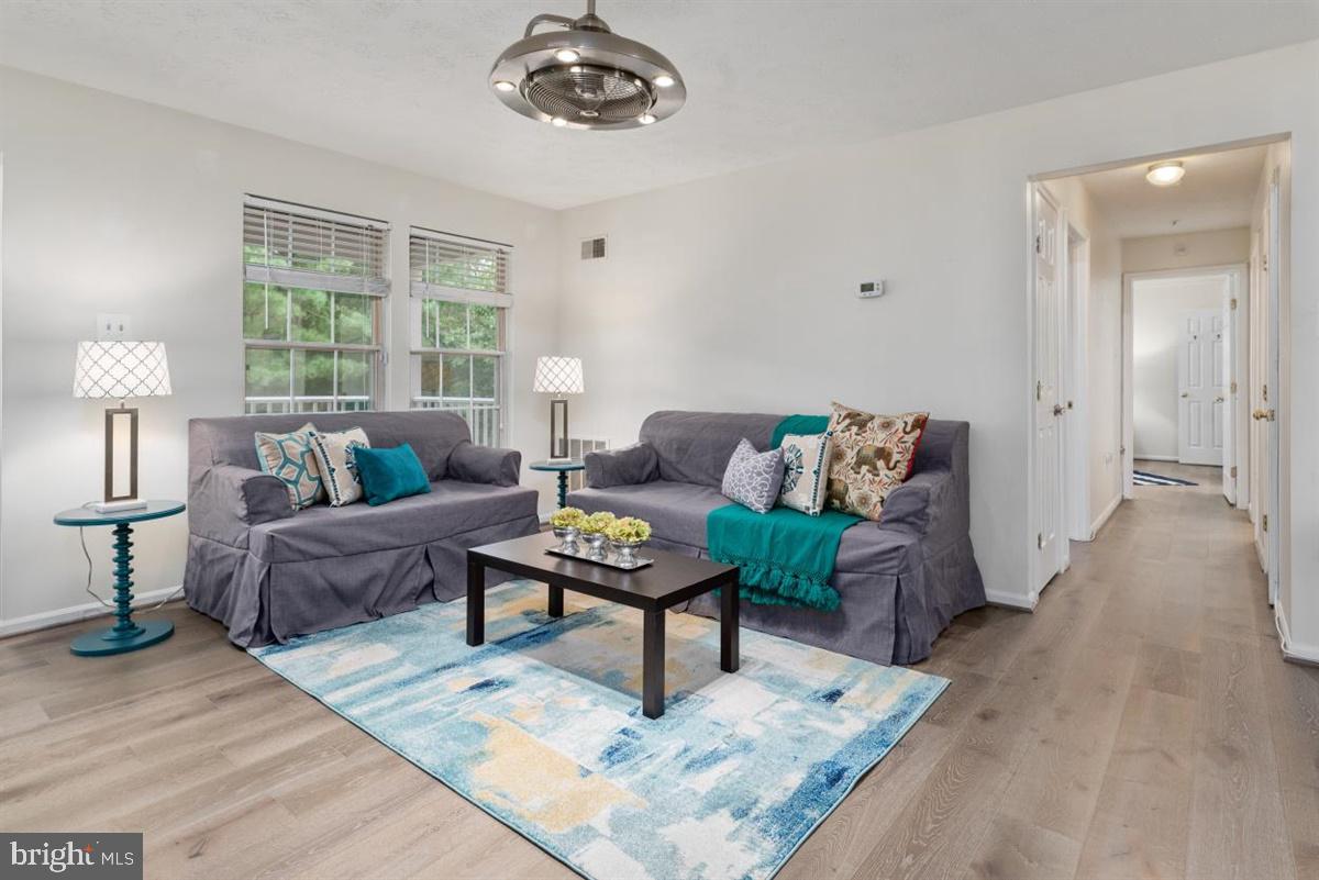 DEEP CREEK COMMONS - Residential