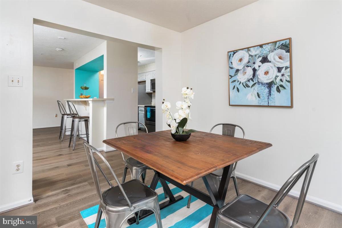 DEEP CREEK COMMONS - Residential