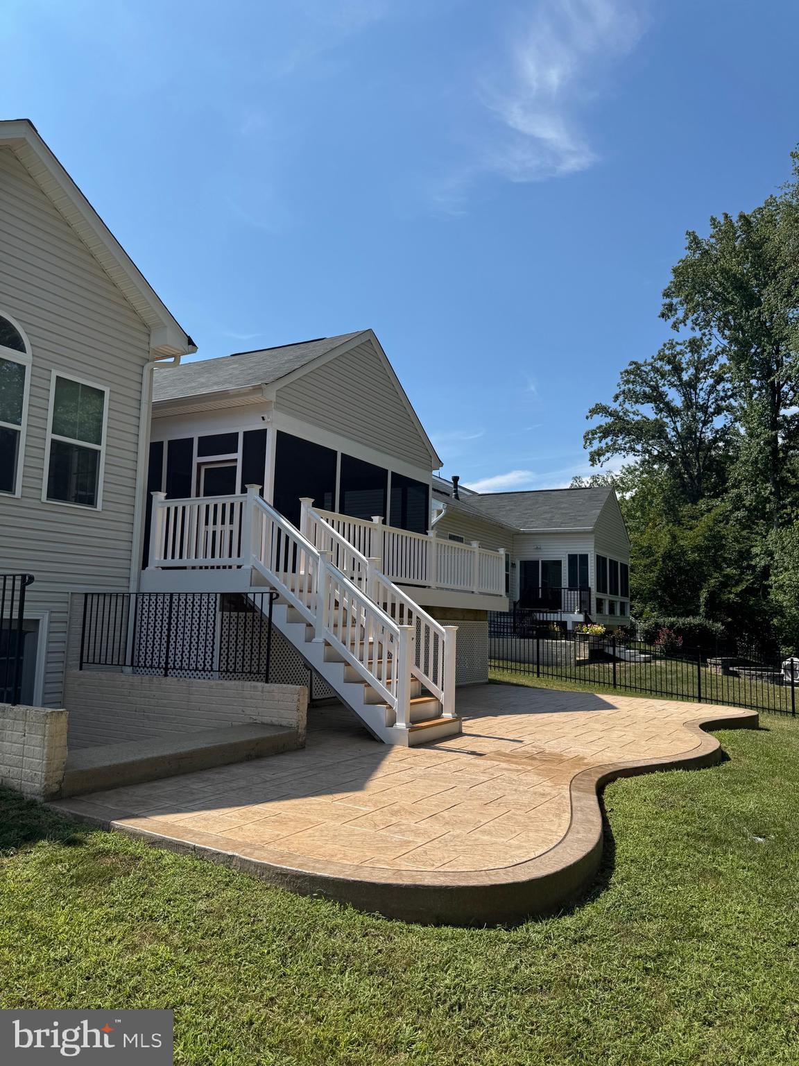 BROOKSIDE - Residential