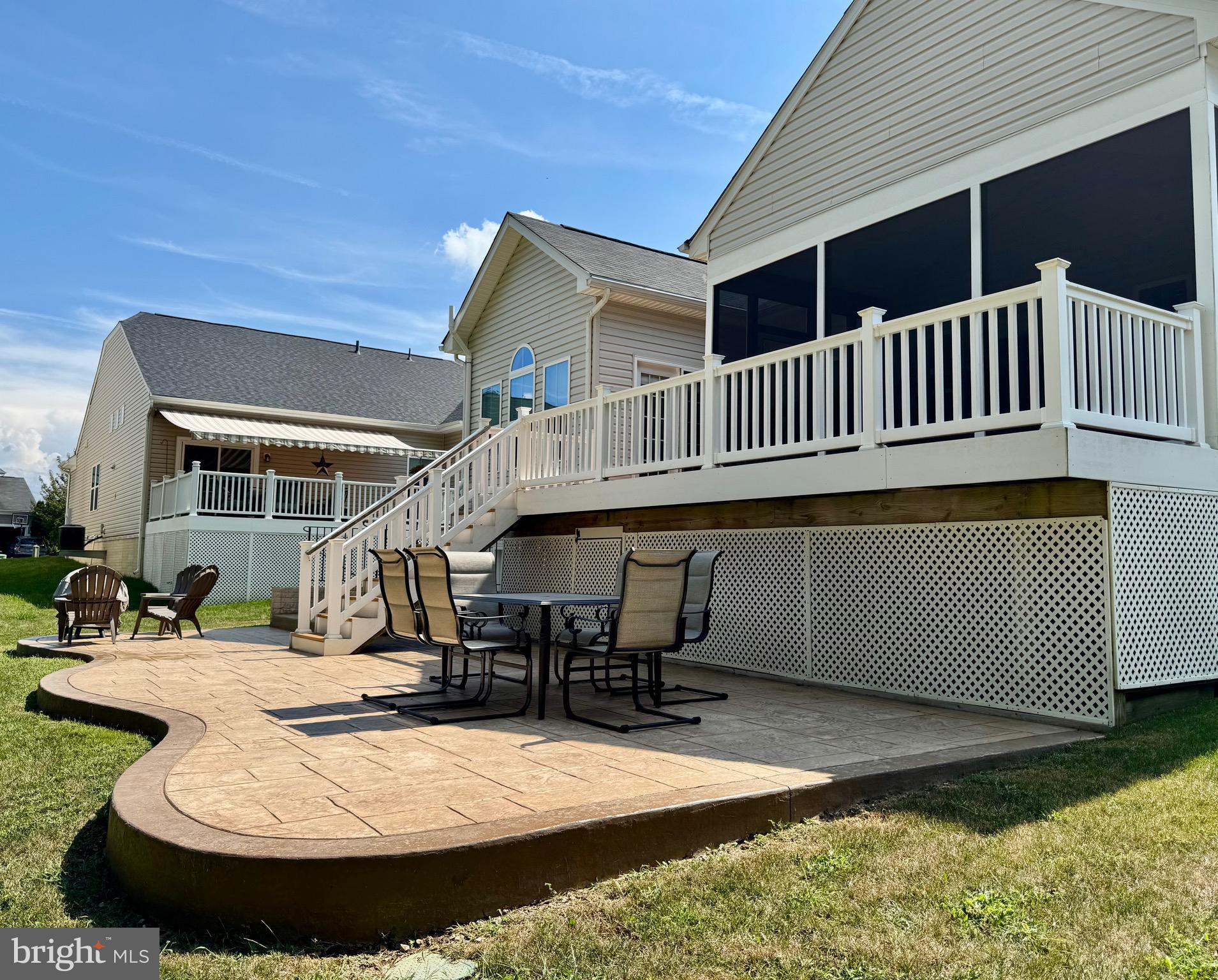 BROOKSIDE - Residential