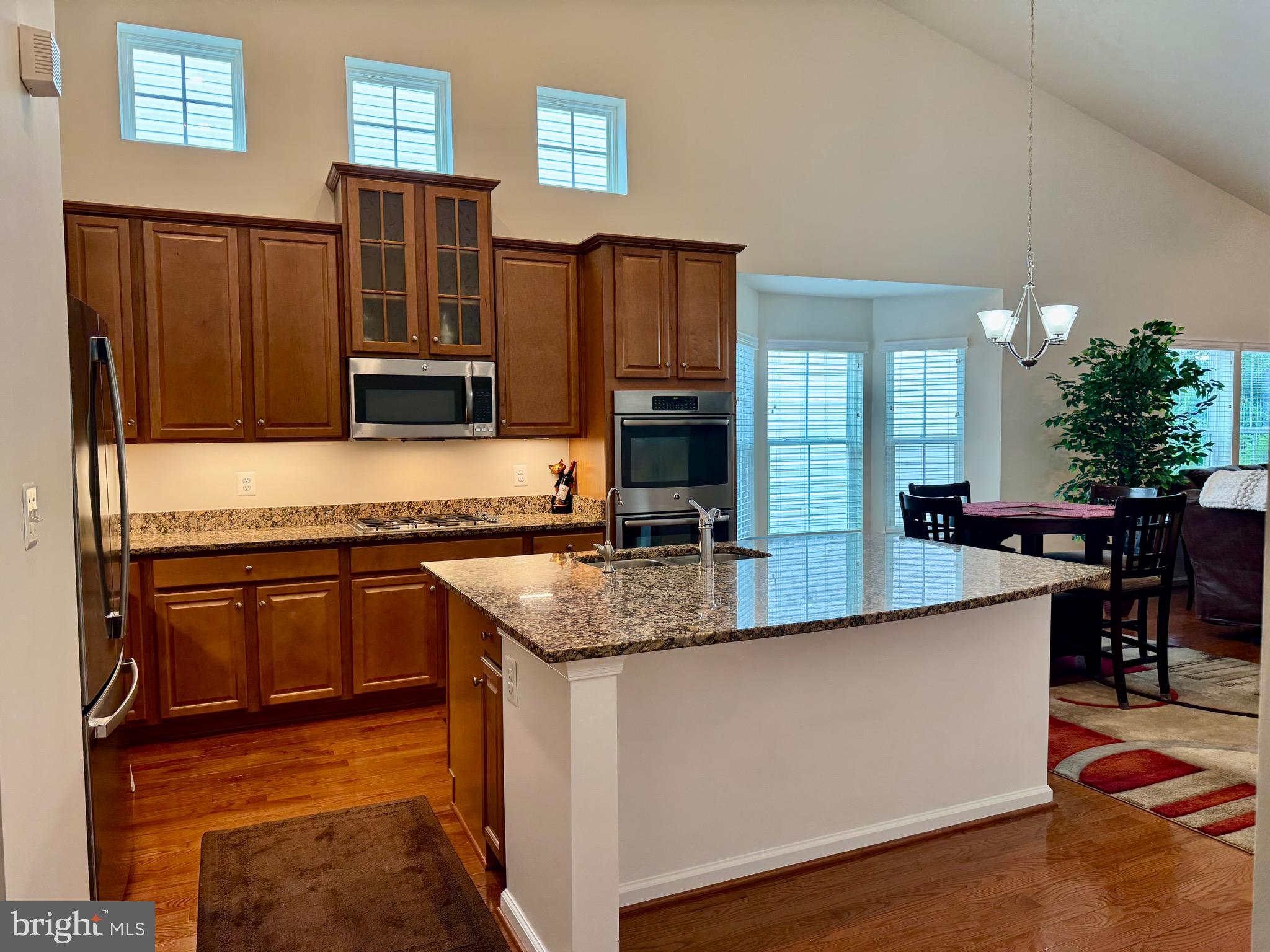 BROOKSIDE - Residential