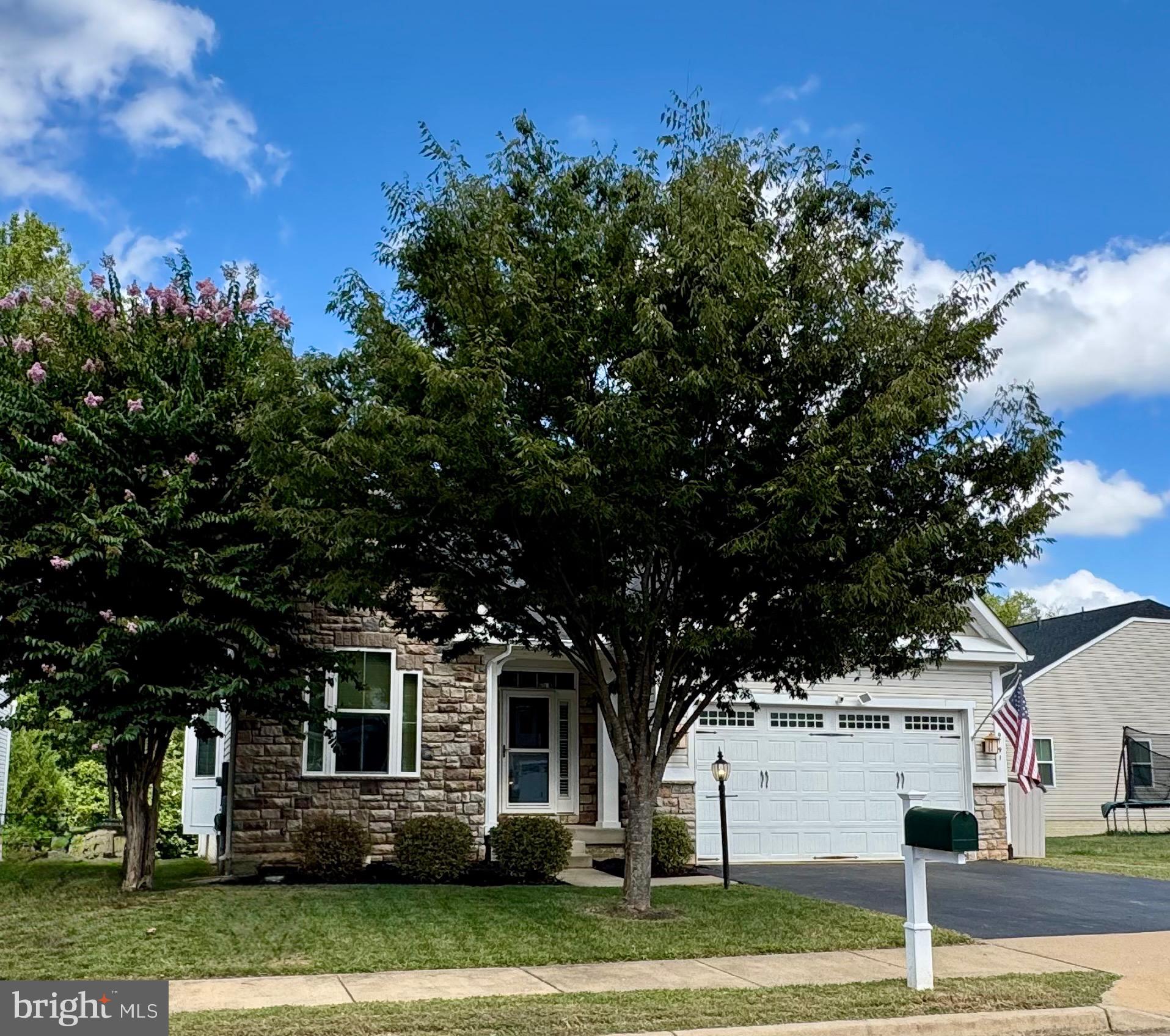 BROOKSIDE - Residential