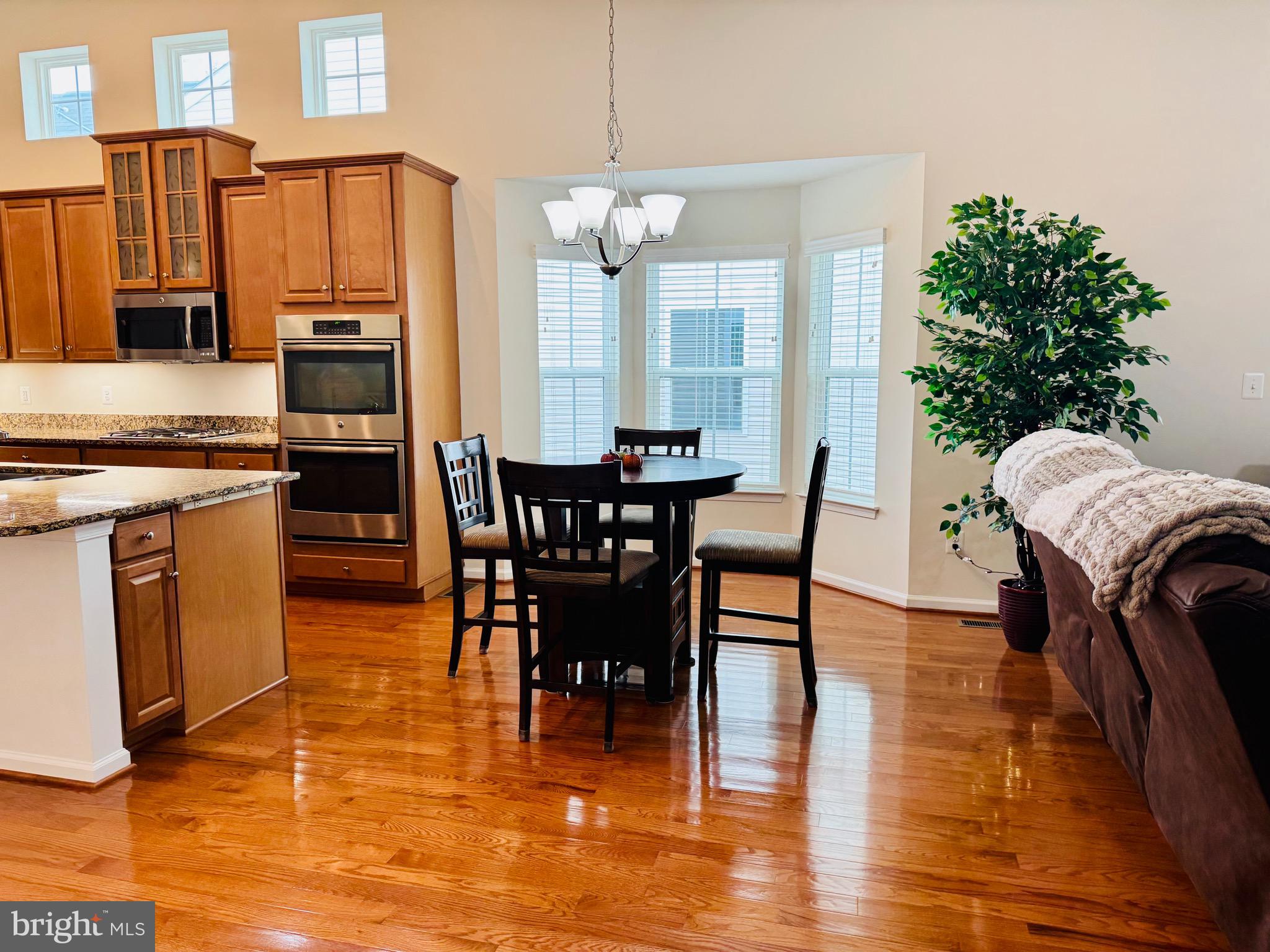 BROOKSIDE - Residential