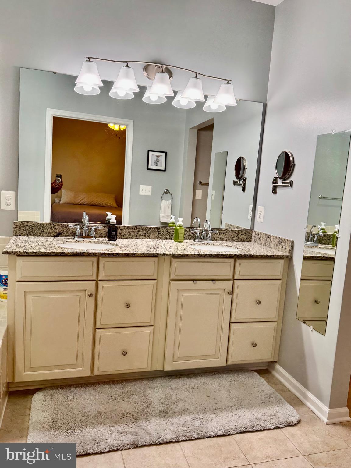 BROOKSIDE - Residential