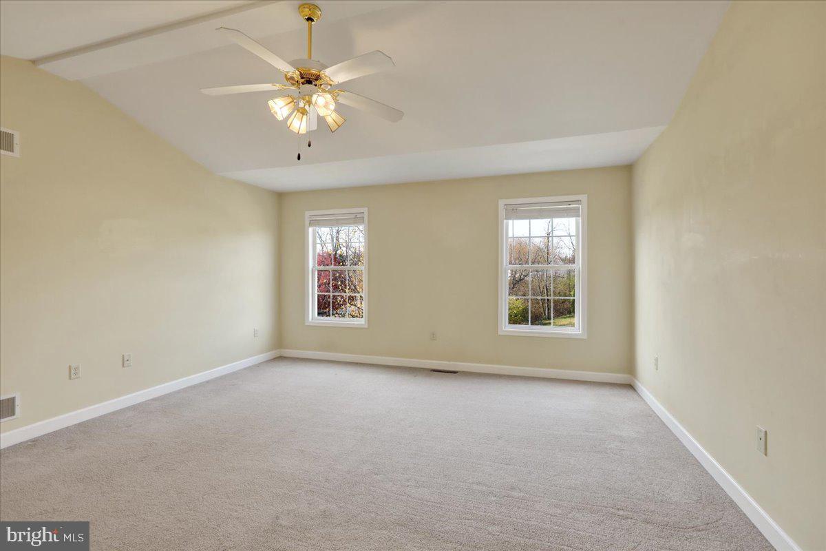 STONE GATE - Residential