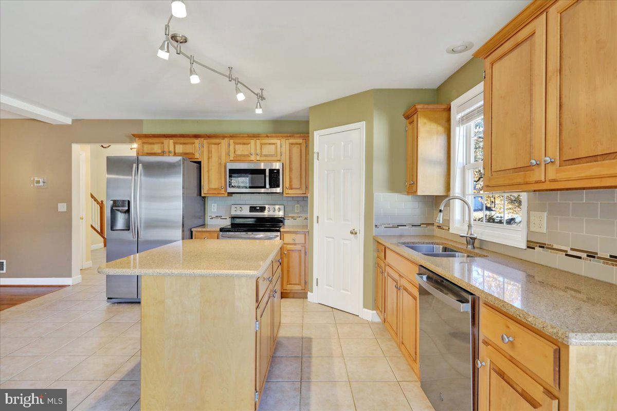 STONE GATE - Residential