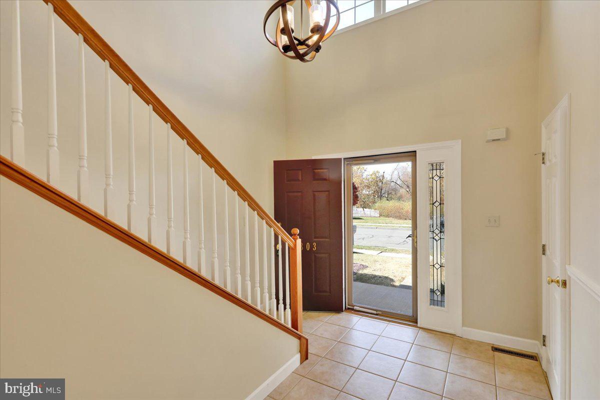 STONE GATE - Residential