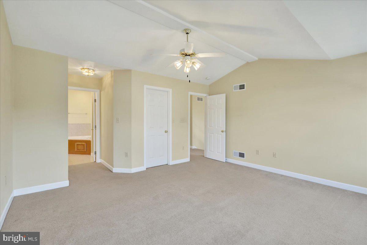 STONE GATE - Residential