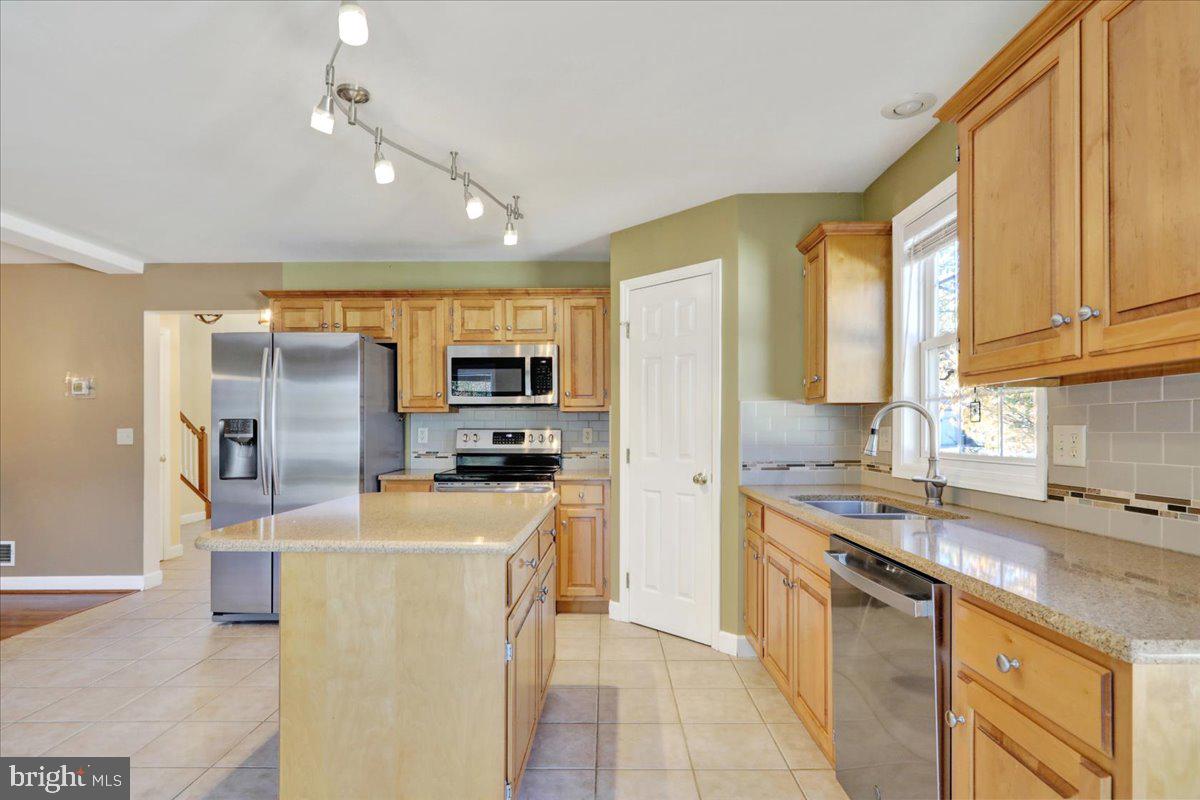 STONE GATE - Residential