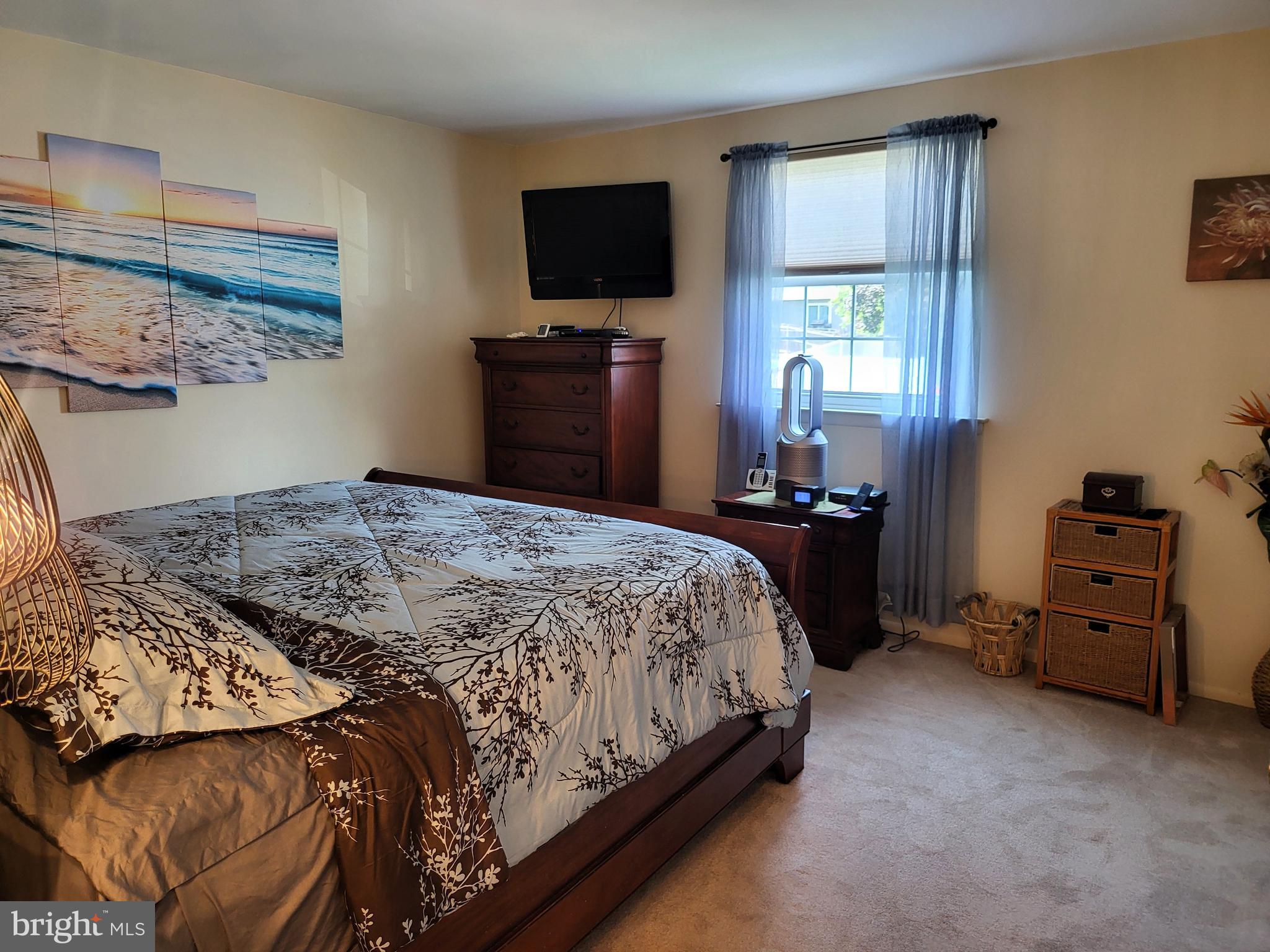 LORANE ORCHARD - Residential