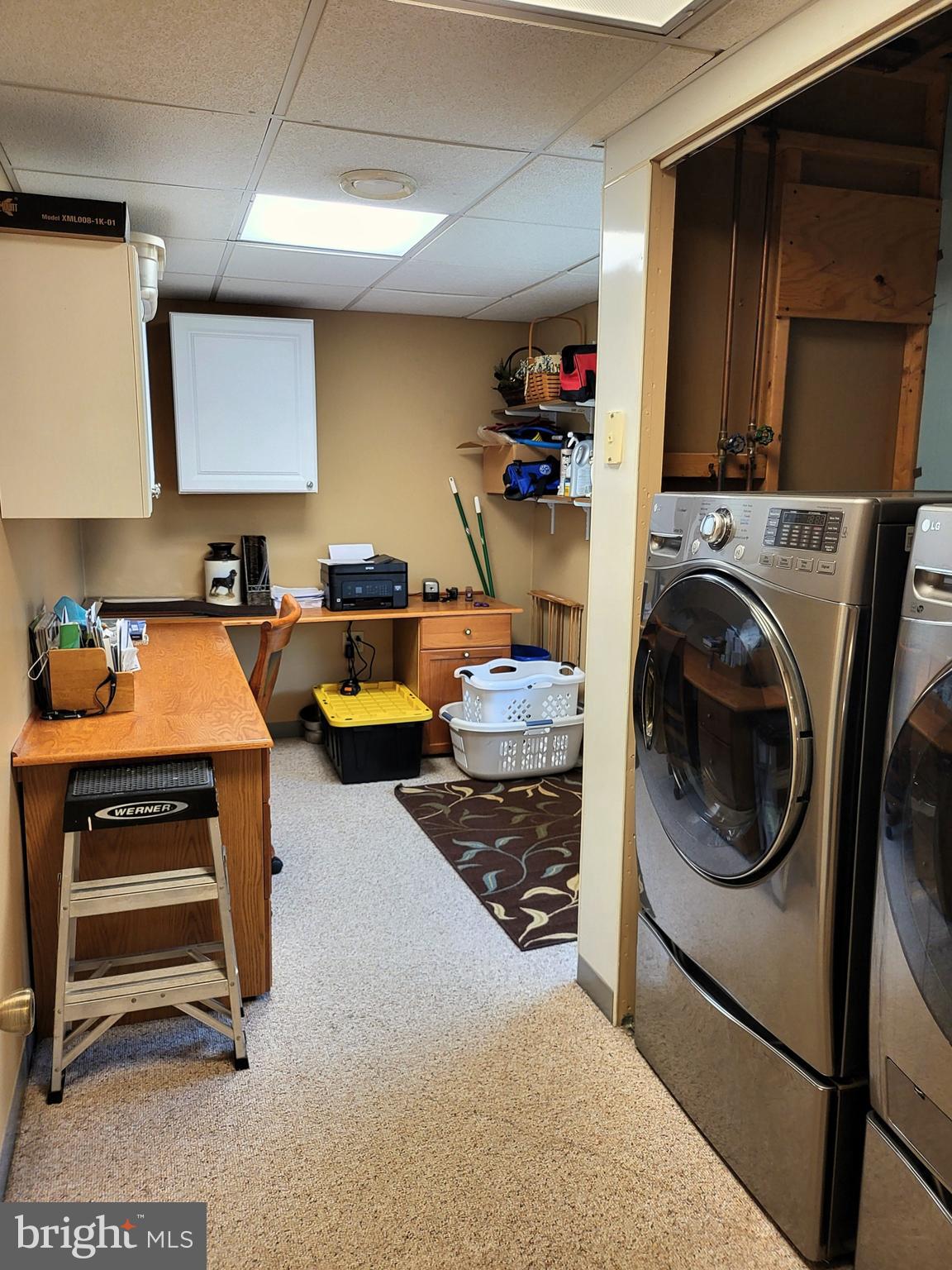 LORANE ORCHARD - Residential