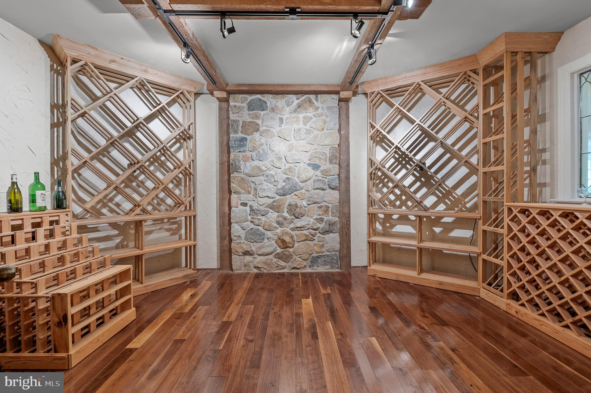 WATSONS MILL - Residential