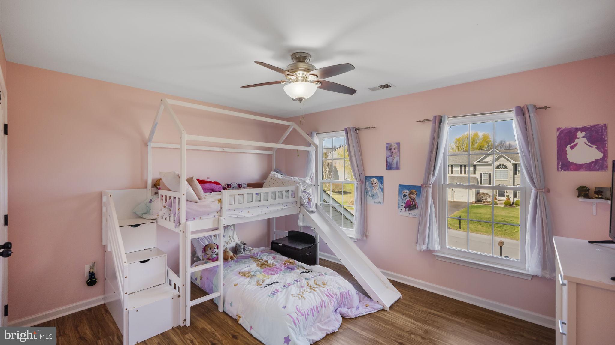 LOCUST HILL - Residential