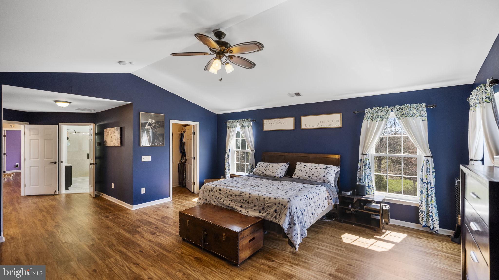 LOCUST HILL - Residential