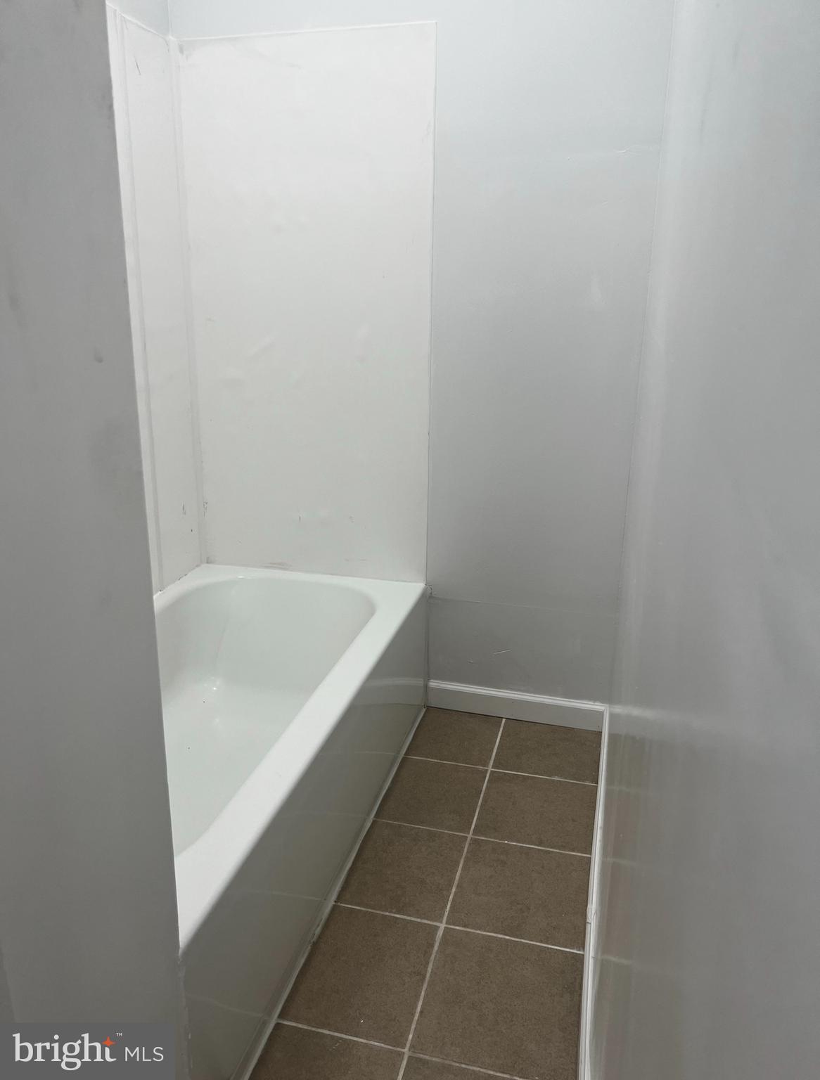 DRUID HILL PARK - Residential Lease